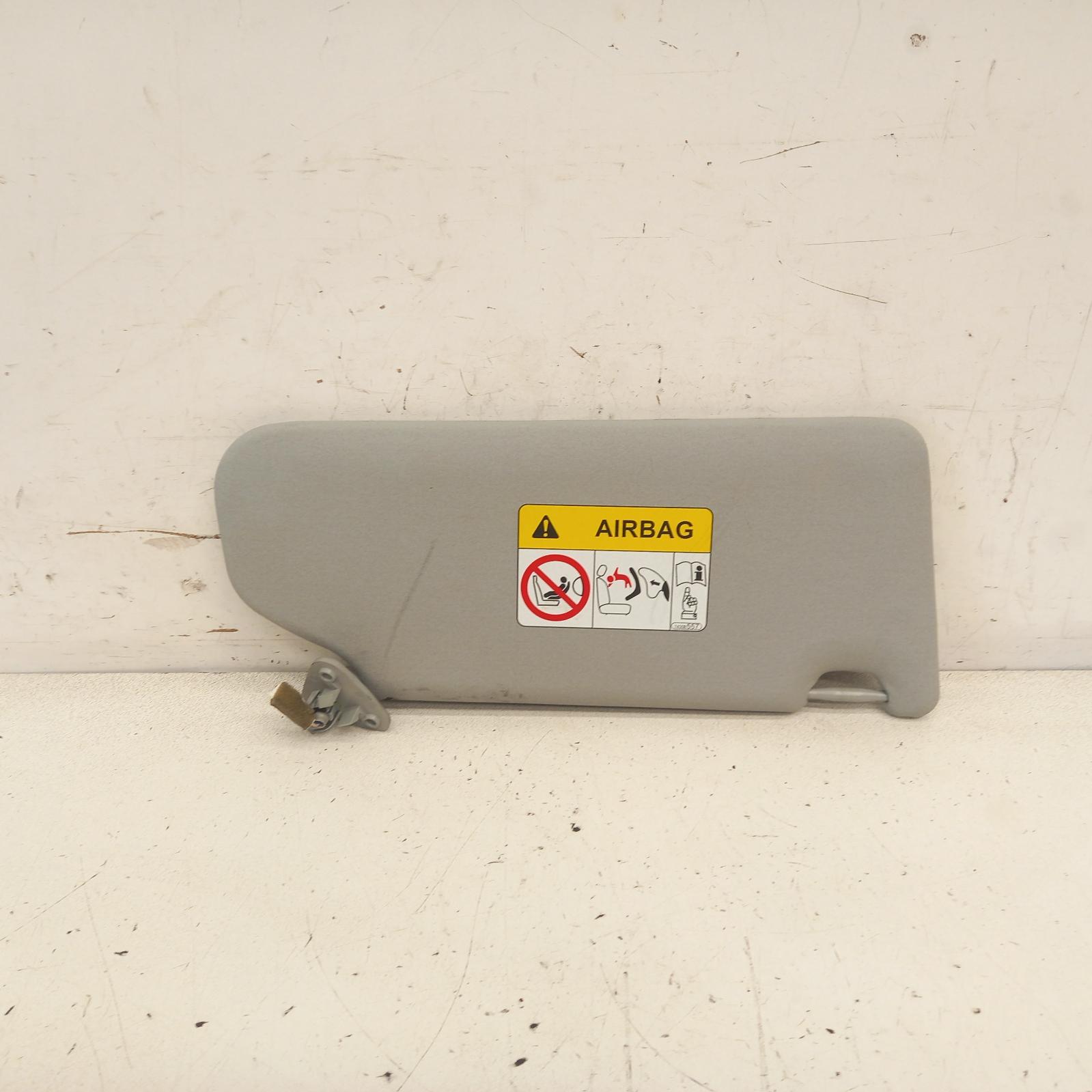 View Auto part Sunvisor Mitsubishi Asx 2014