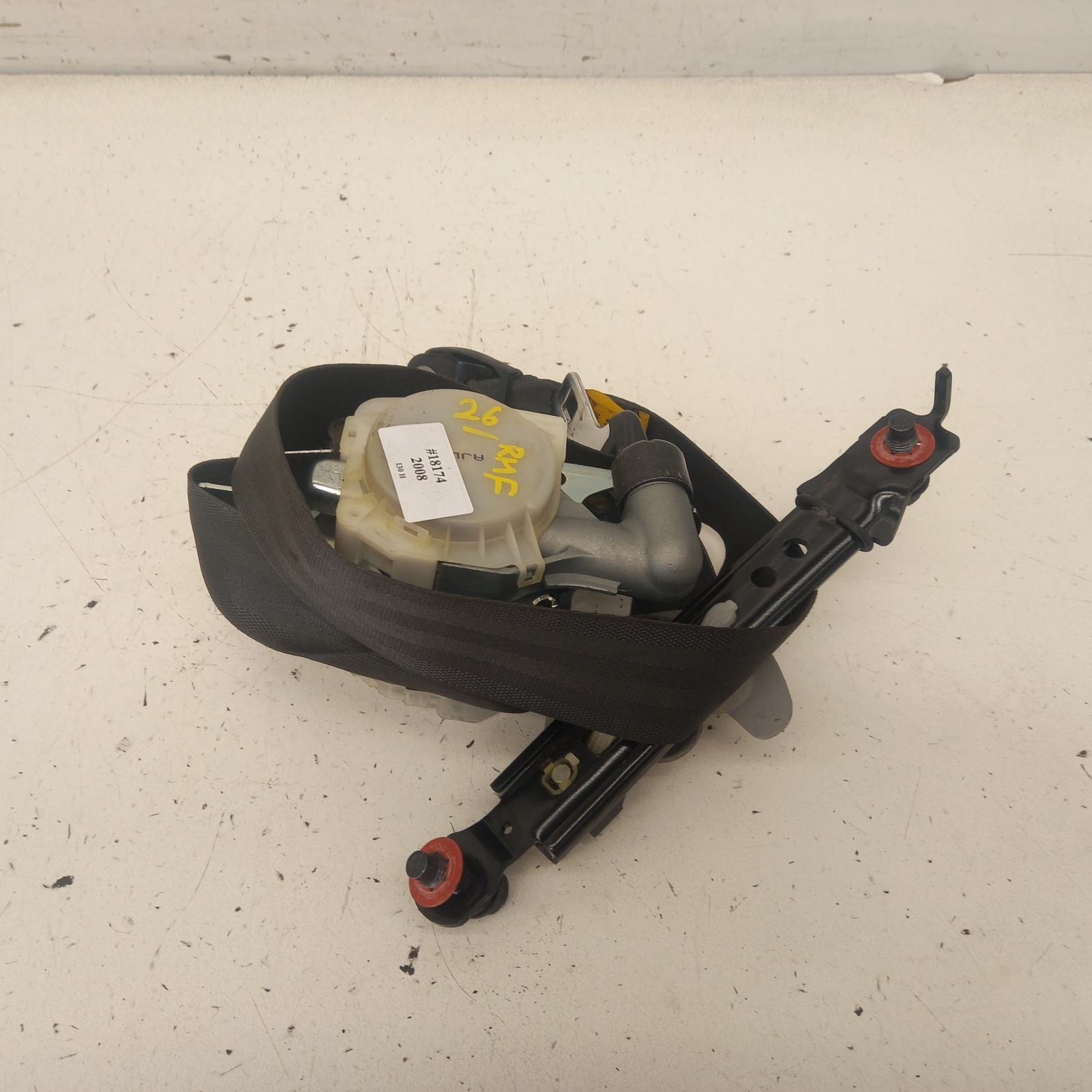 View Auto part Seatbelt/Stalk Hyundai I30 2008