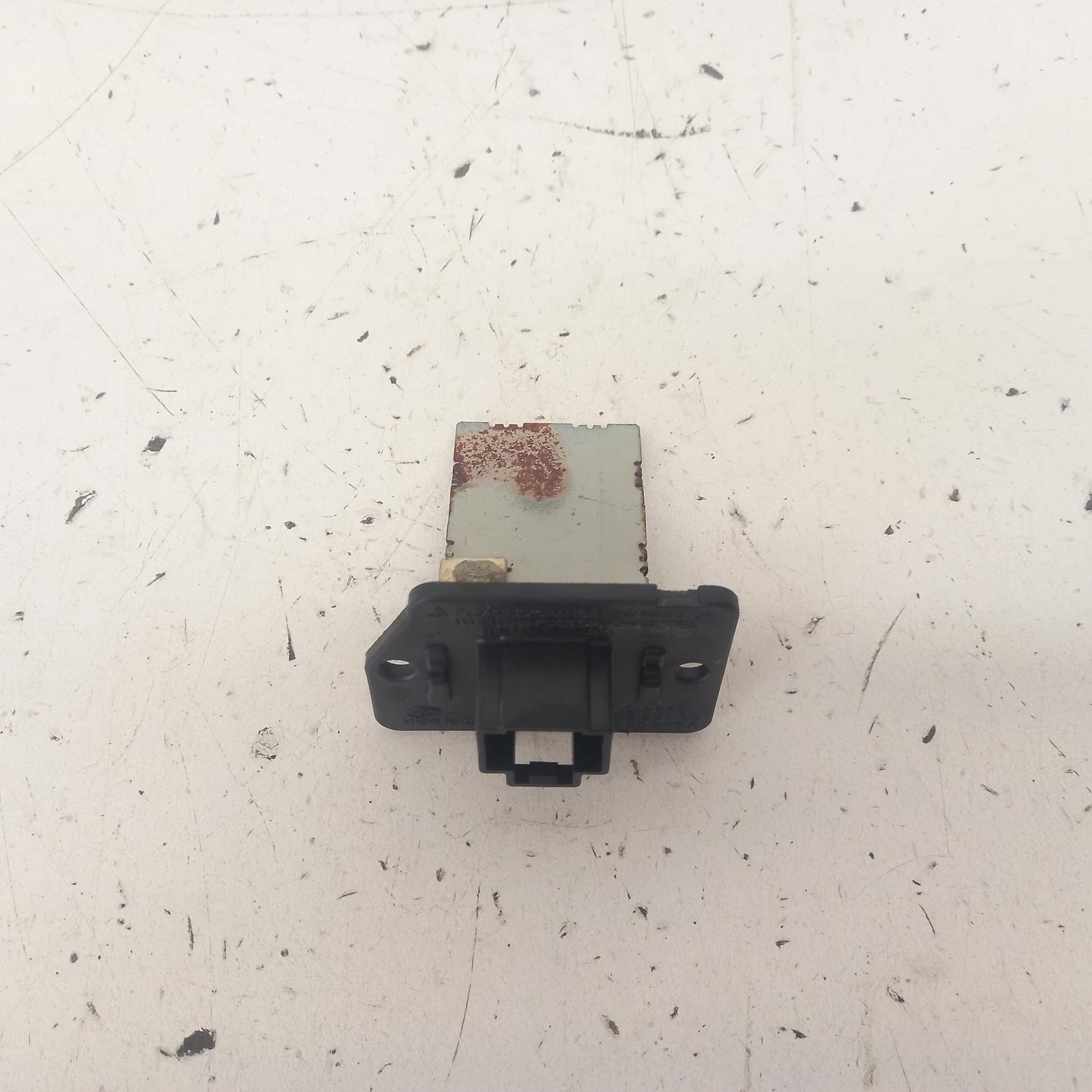 View Auto part Fan Speed Resistor Hyundai I30 2008