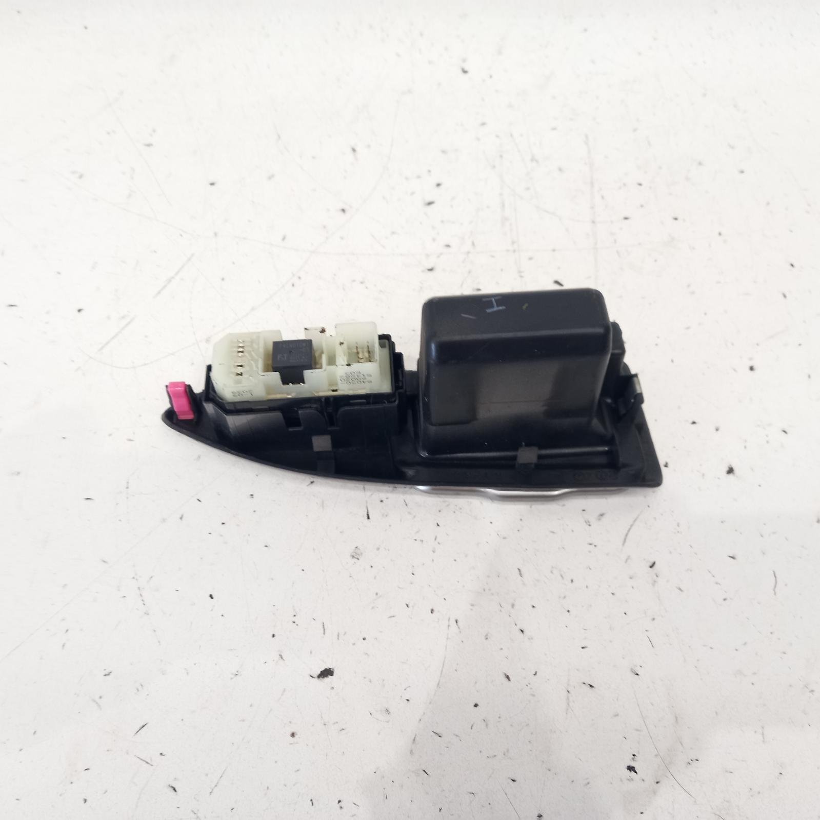 View Auto part Pwr Dr Wind Switch Toyota Prado 2003