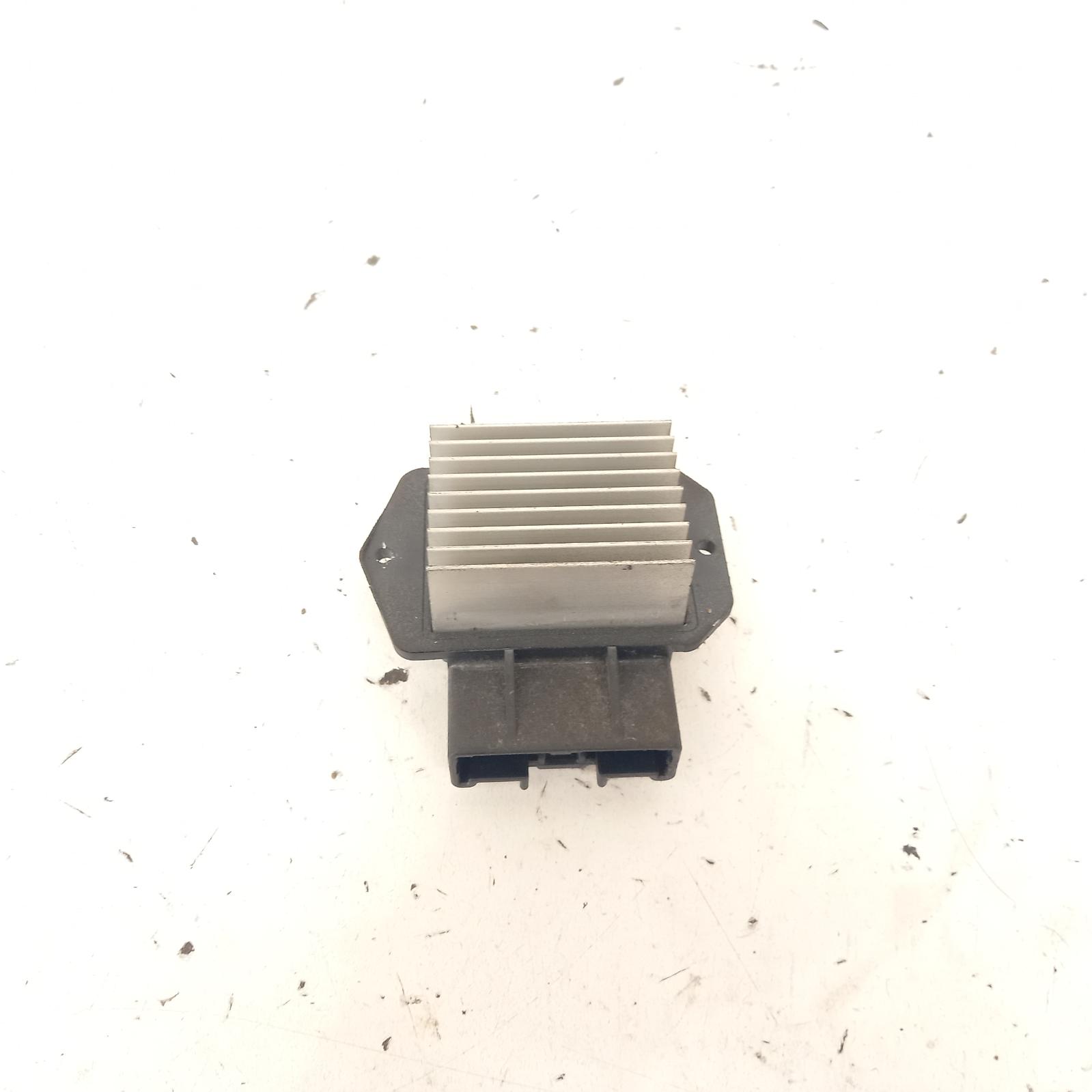 View Auto part Fan Speed Resistor Toyota Prado 2003