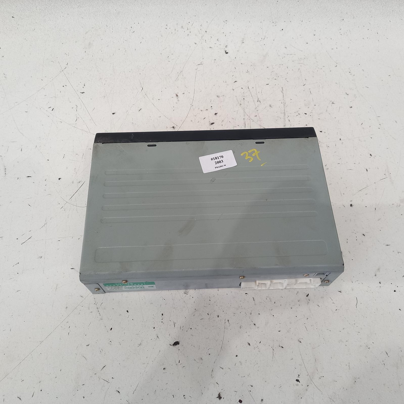 View Auto part Radio/Cd/Dvd/Sat/Tv Toyota Prado 2003