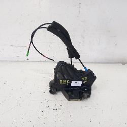 View Auto part Door/Boot/Gate Lock Toyota Prado 2003