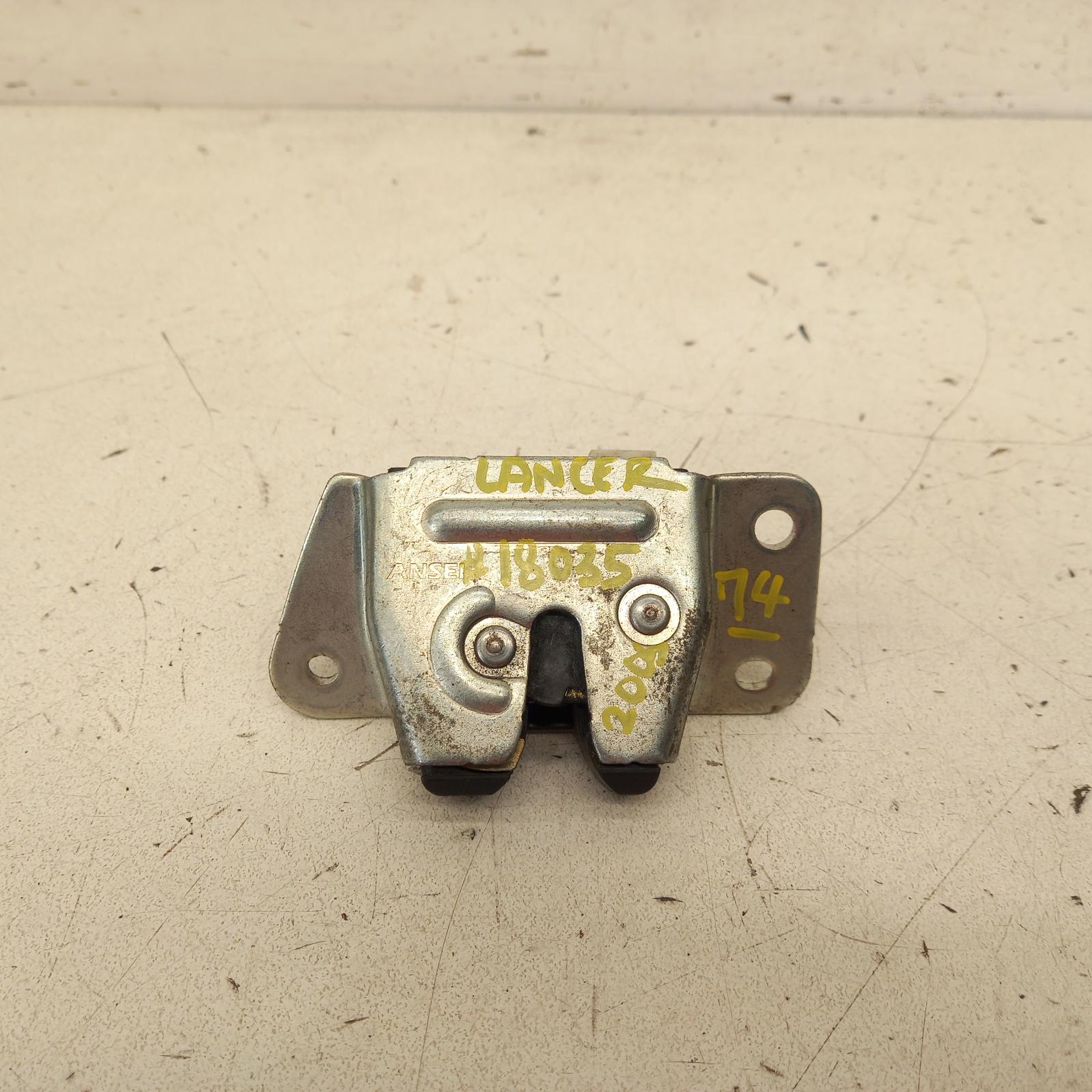 View Auto part Door/Boot/Gate Lock Mitsubishi Lancer 2005