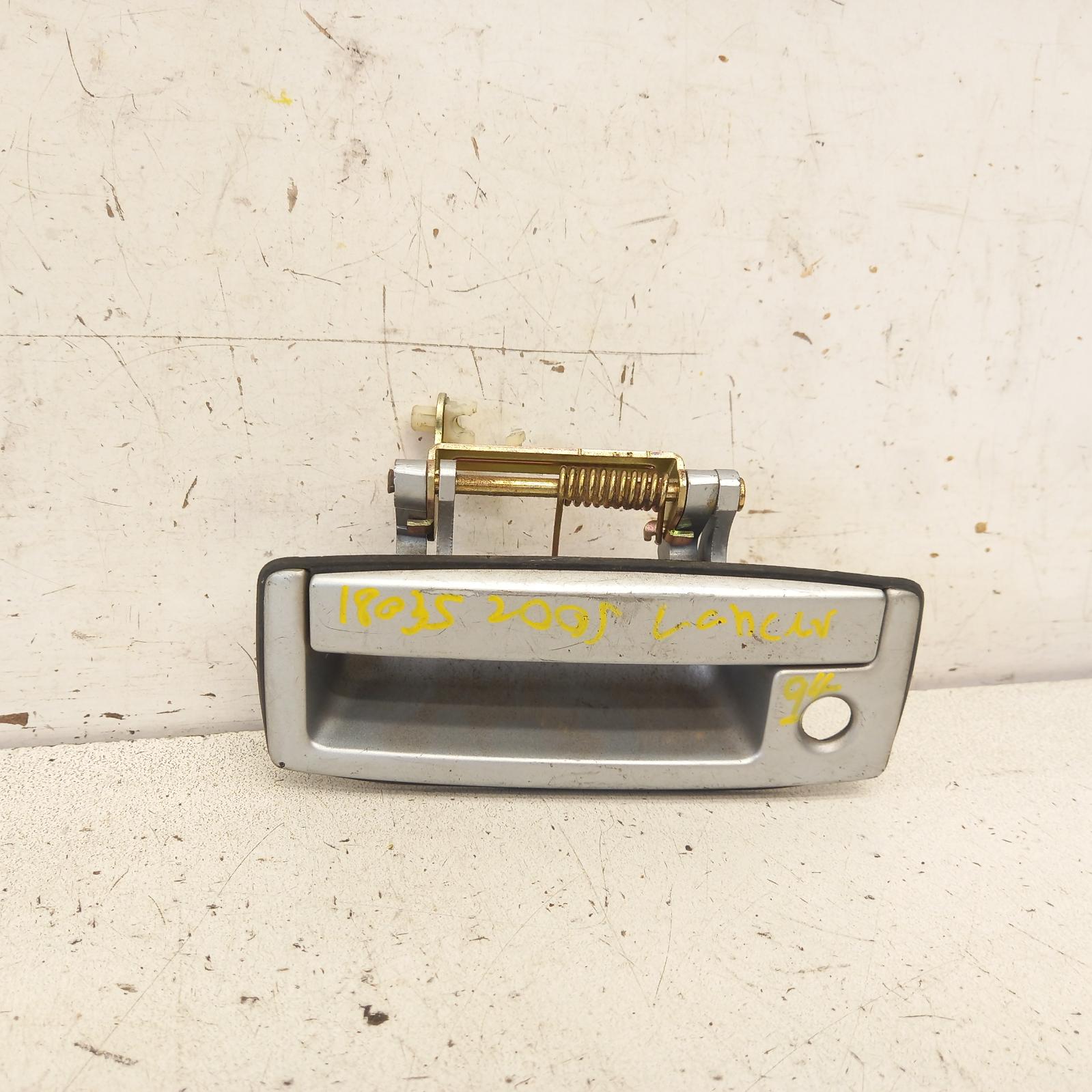 2005 Mitsubishi Lancer Tailgate Handle View Auto part Tailgate Handle Mitsubishi Lancer 2005
