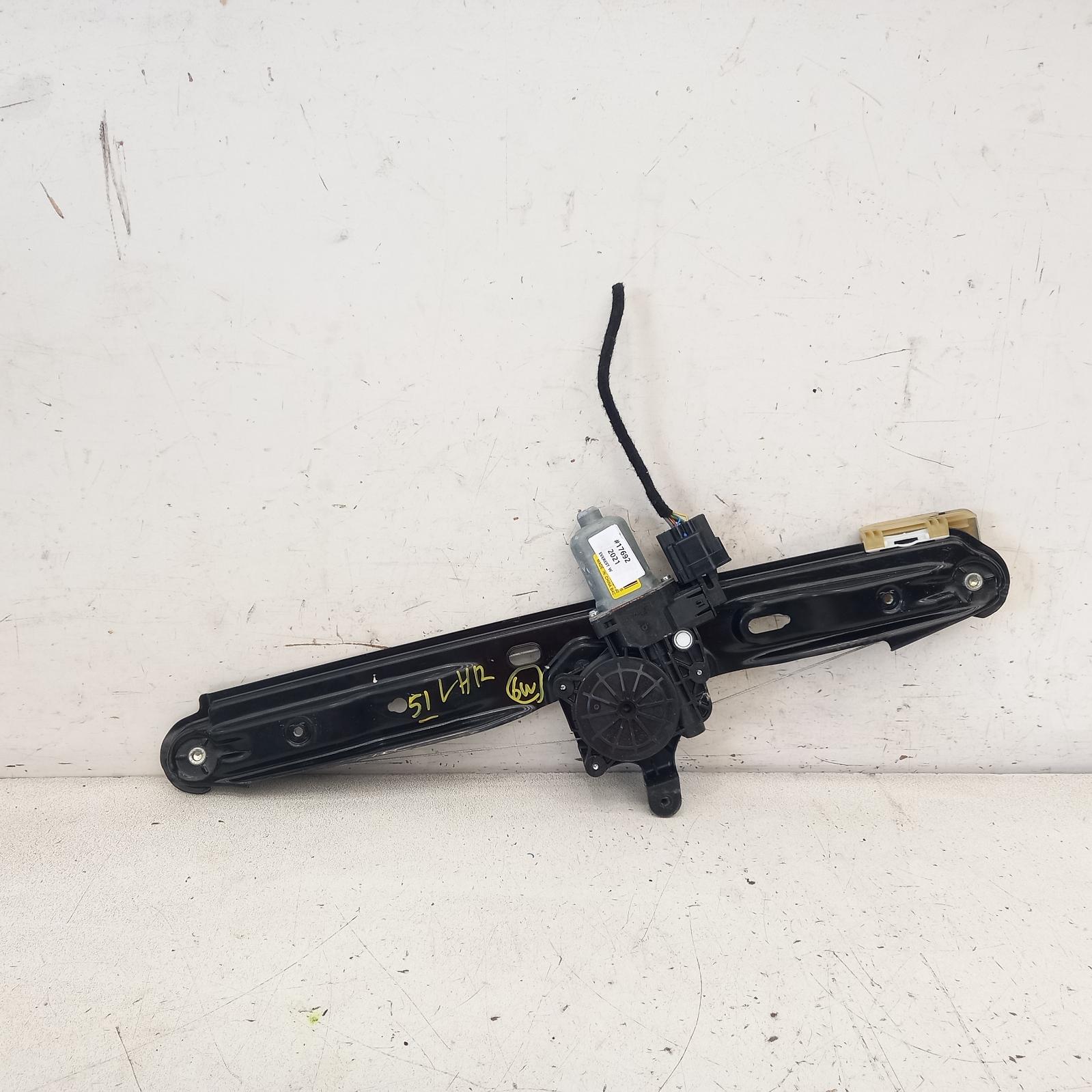 2021 Ford Everest Left Rear Wnd Reg/Motor View Auto part Left Rear Wnd Reg/Motor Ford Everest 2021