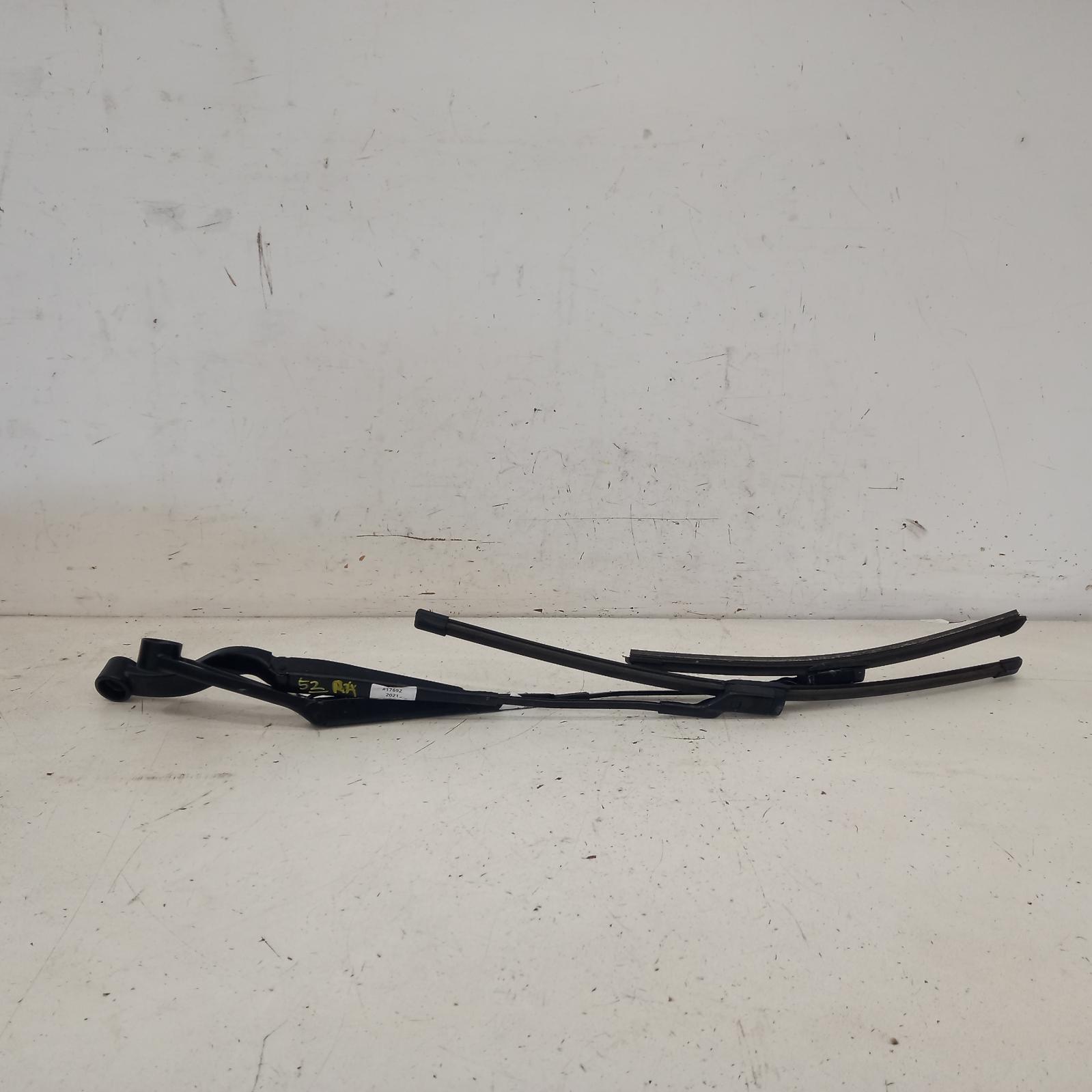 2021 Ford Everest Wiper Arm View Auto part Wiper Arm Ford Everest 2021