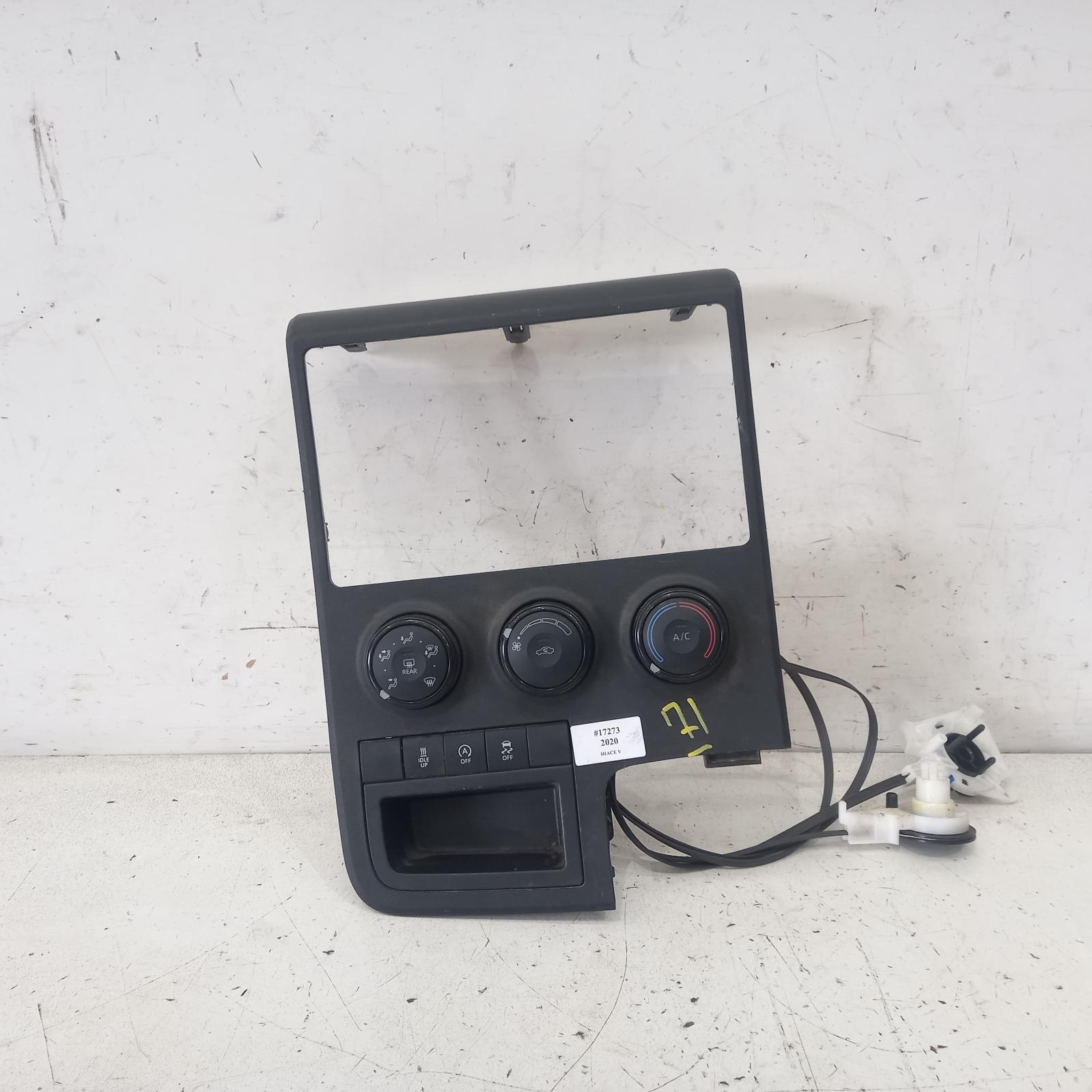 Heater/Ac Controls Hiace Toyota 2020