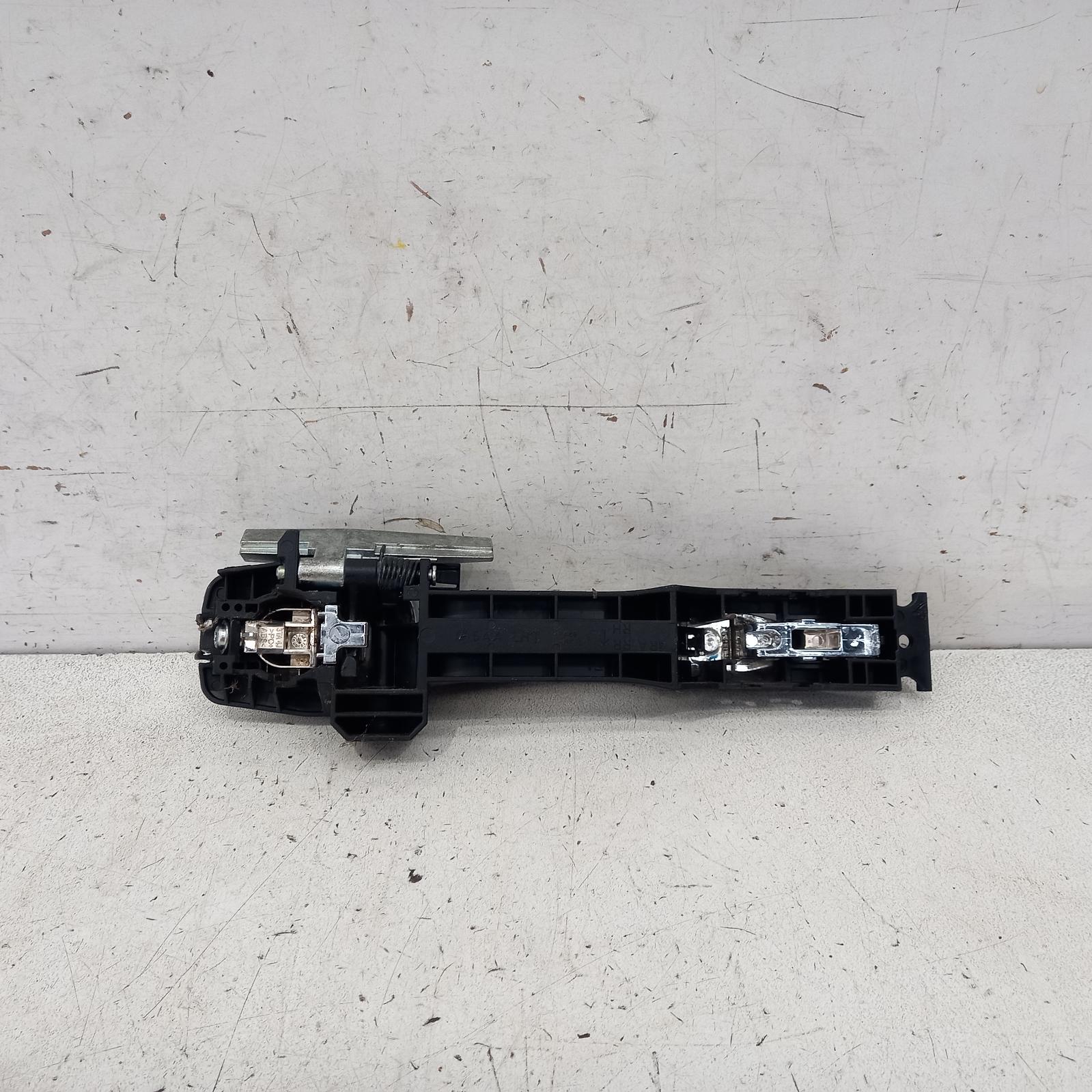 2015 Nissan Pathfinder Door Handle View Auto part Door Handle Nissan Pathfinder 2015