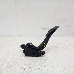 View Auto part Pedal Assembly Nissan Pathfinder 2015