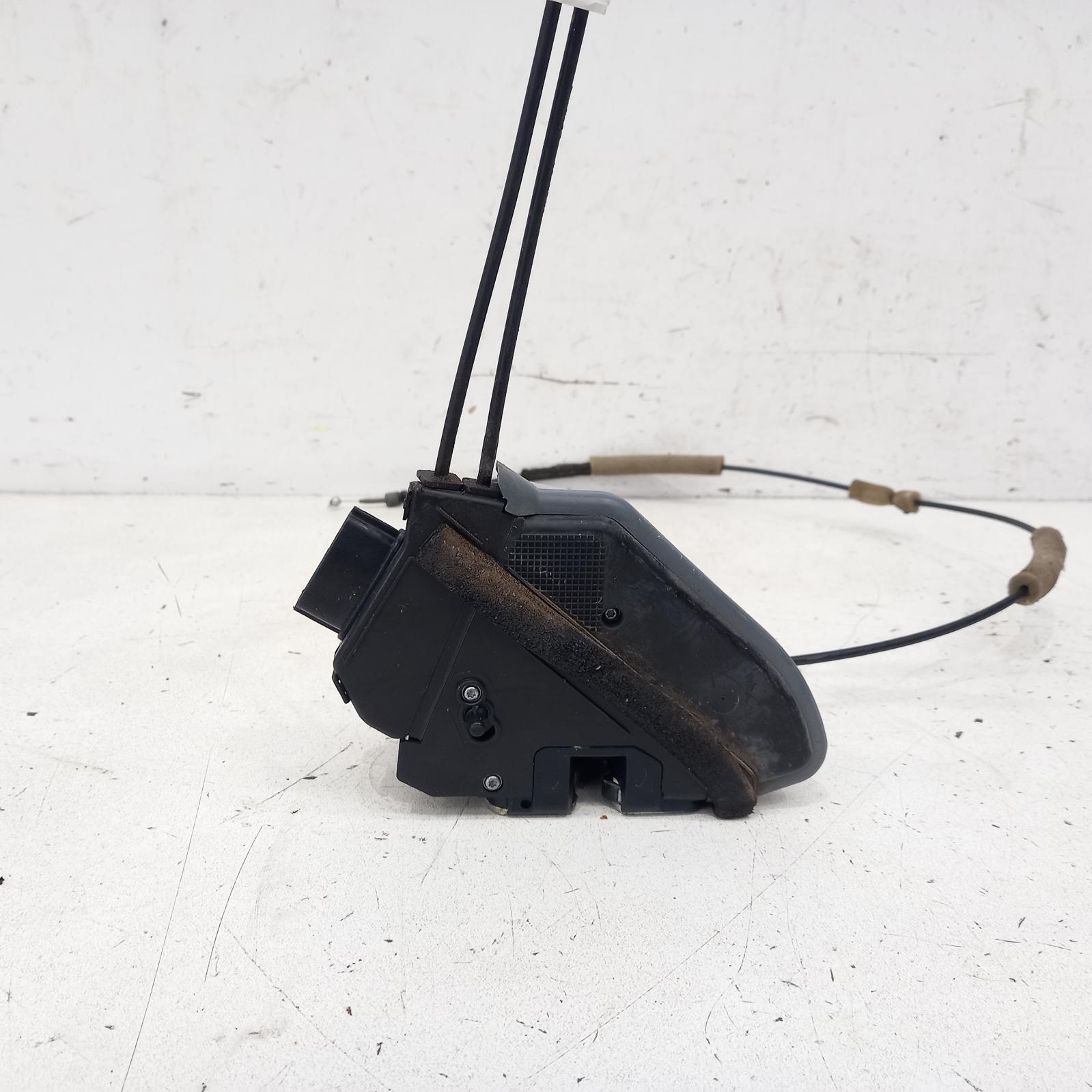 View Auto part Door/Boot/Gate Lock Nissan Pathfinder 2015