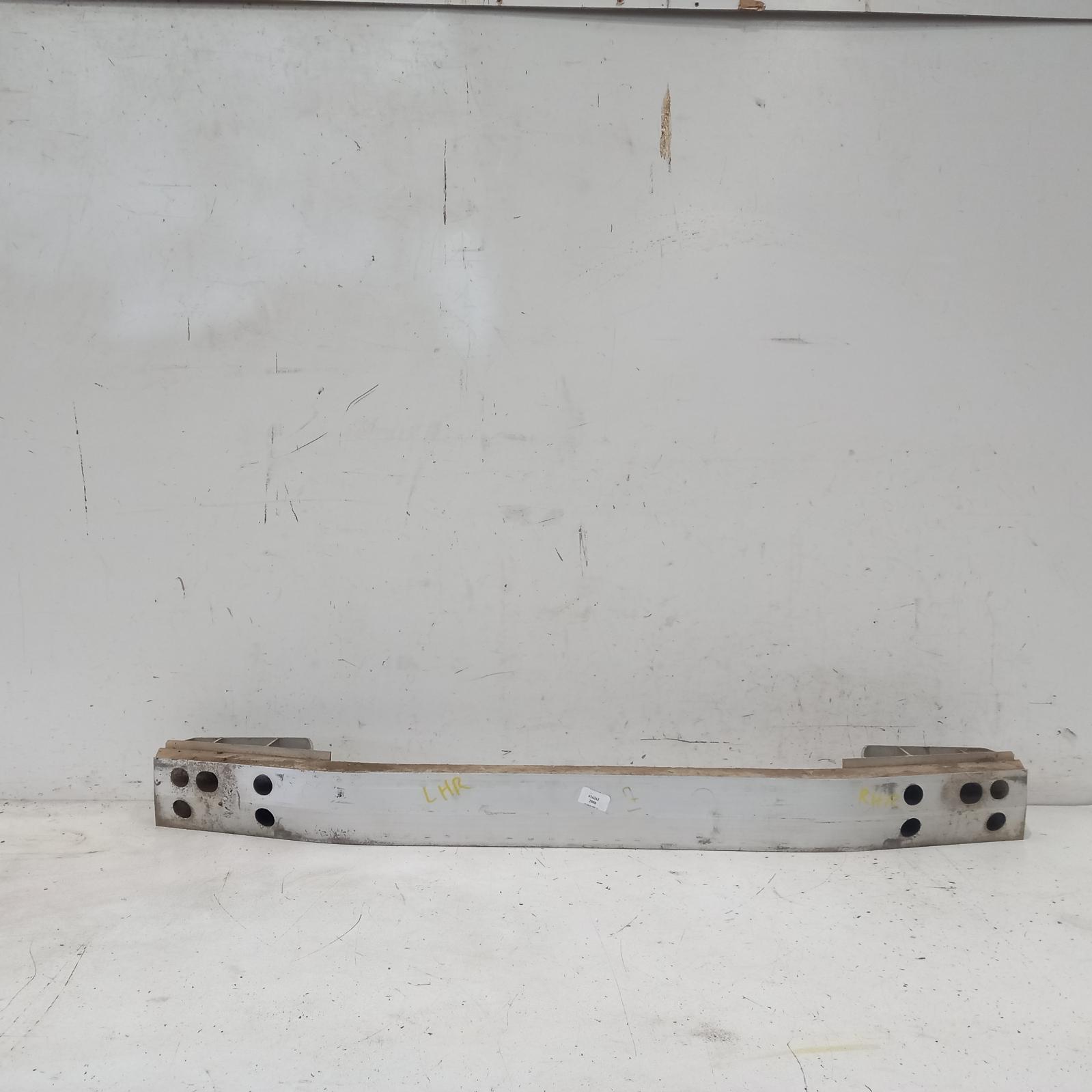 View Auto part R/Bar Bracket/Reinfo Lexus Is250/is250c 2008