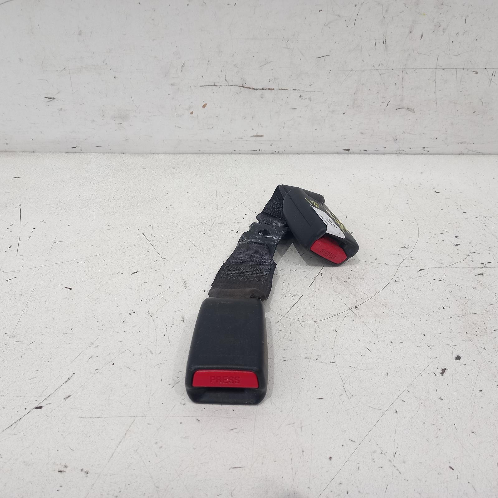 View Auto part Seatbelt/Stalk Lexus Is250/is250c 2008