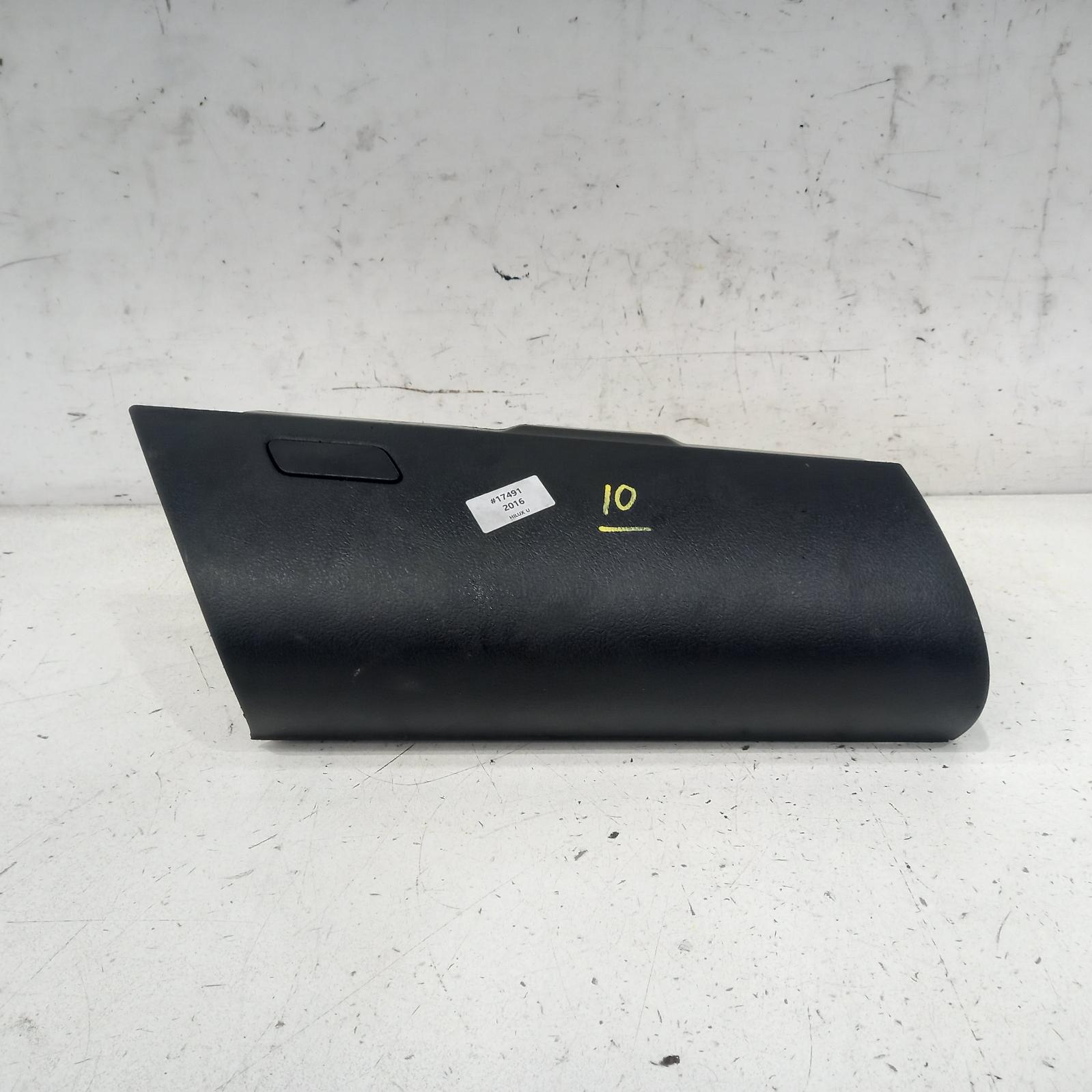 View Auto part Glove Box Toyota Hilux 2016