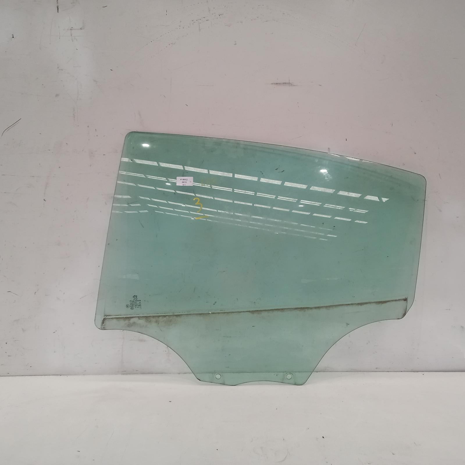 View Auto part Left Rear Door Window Peugeot 208 2015
