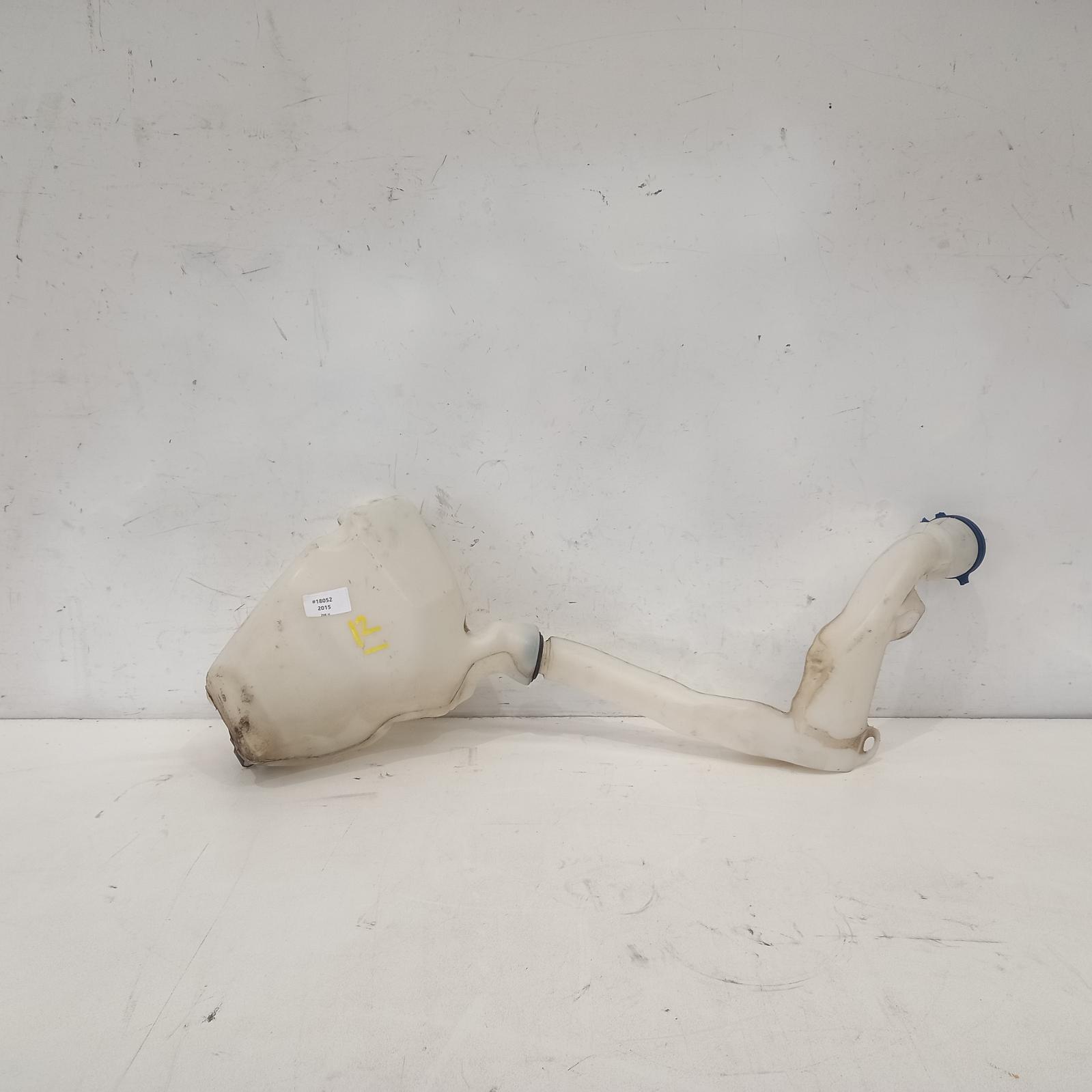 View Auto part Washer Bottle Peugeot 208 2015