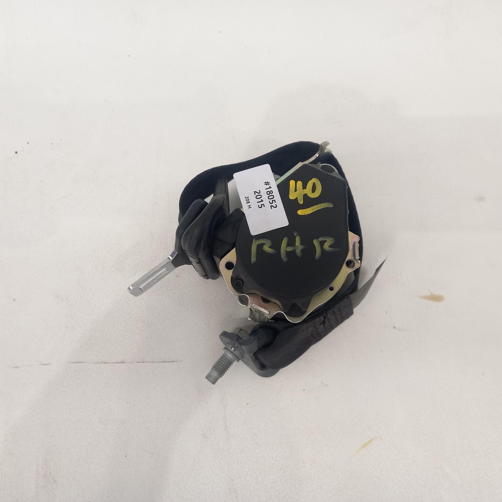 View Auto part Seatbelt/Stalk Peugeot 208 2015