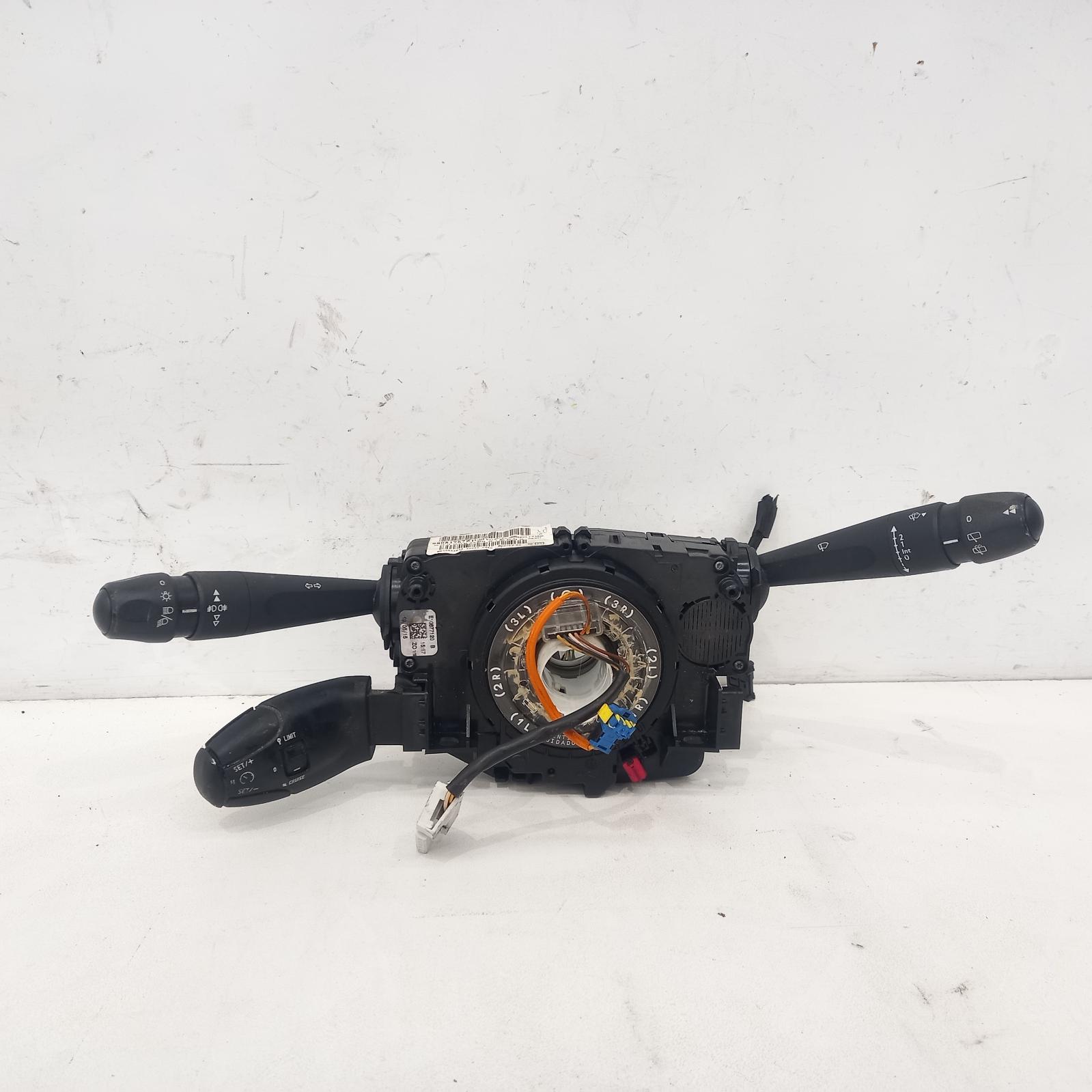 View Auto part Combination Switch Peugeot 208 2015