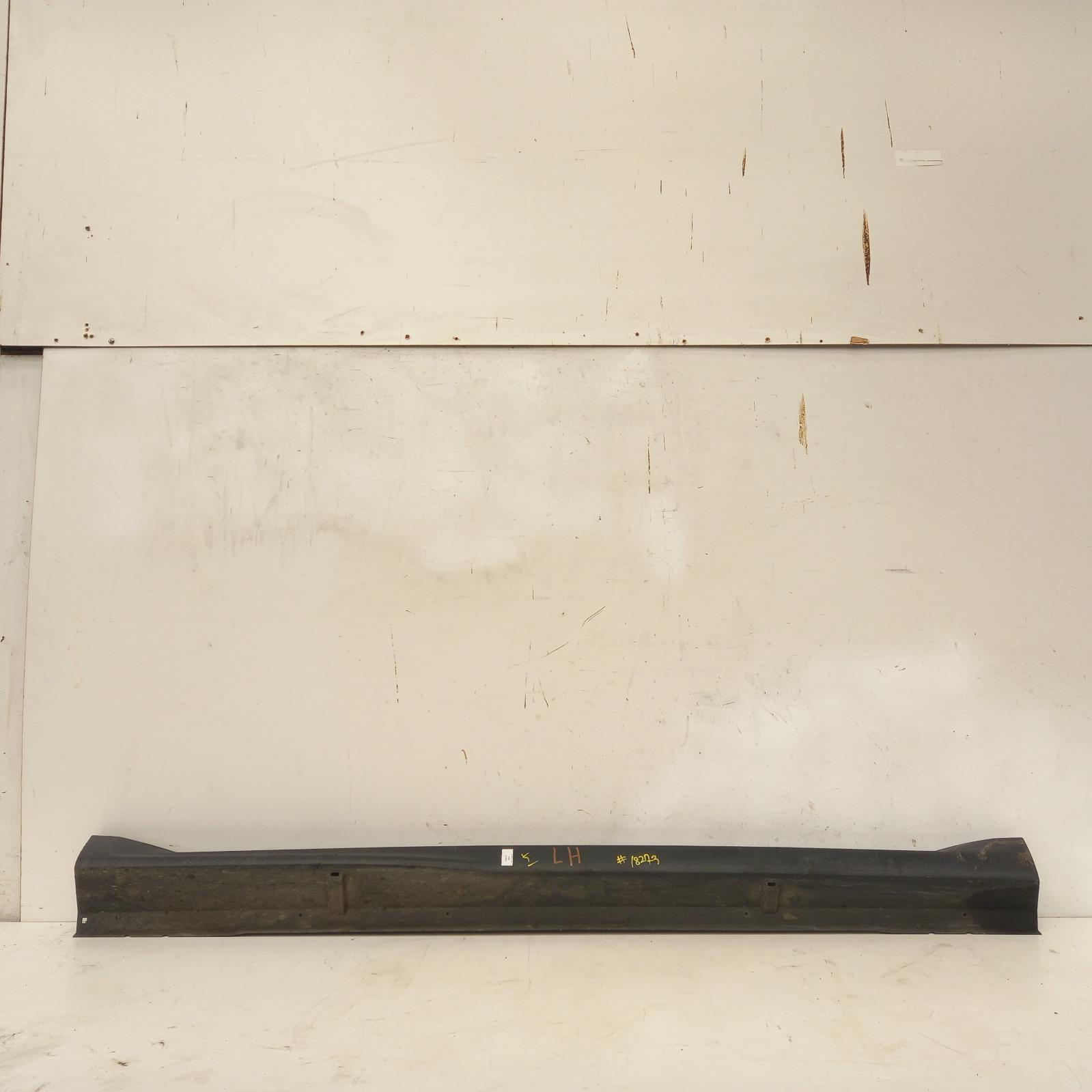 View Auto part Side Step/Skirt Mitsubishi Outlander 2011