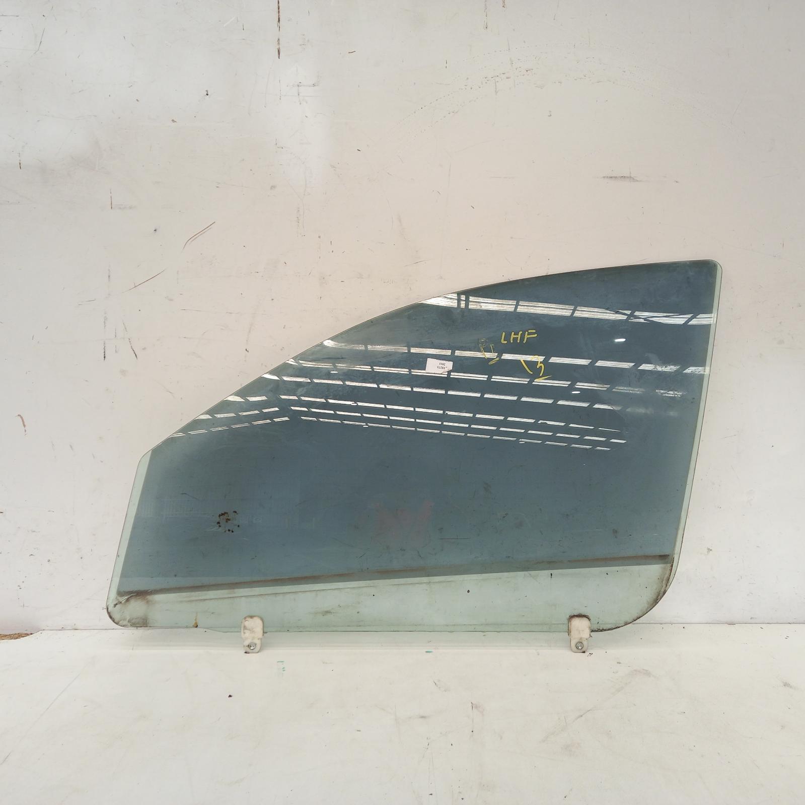 View Auto part Left Front Door Window Mitsubishi Outlander 2011