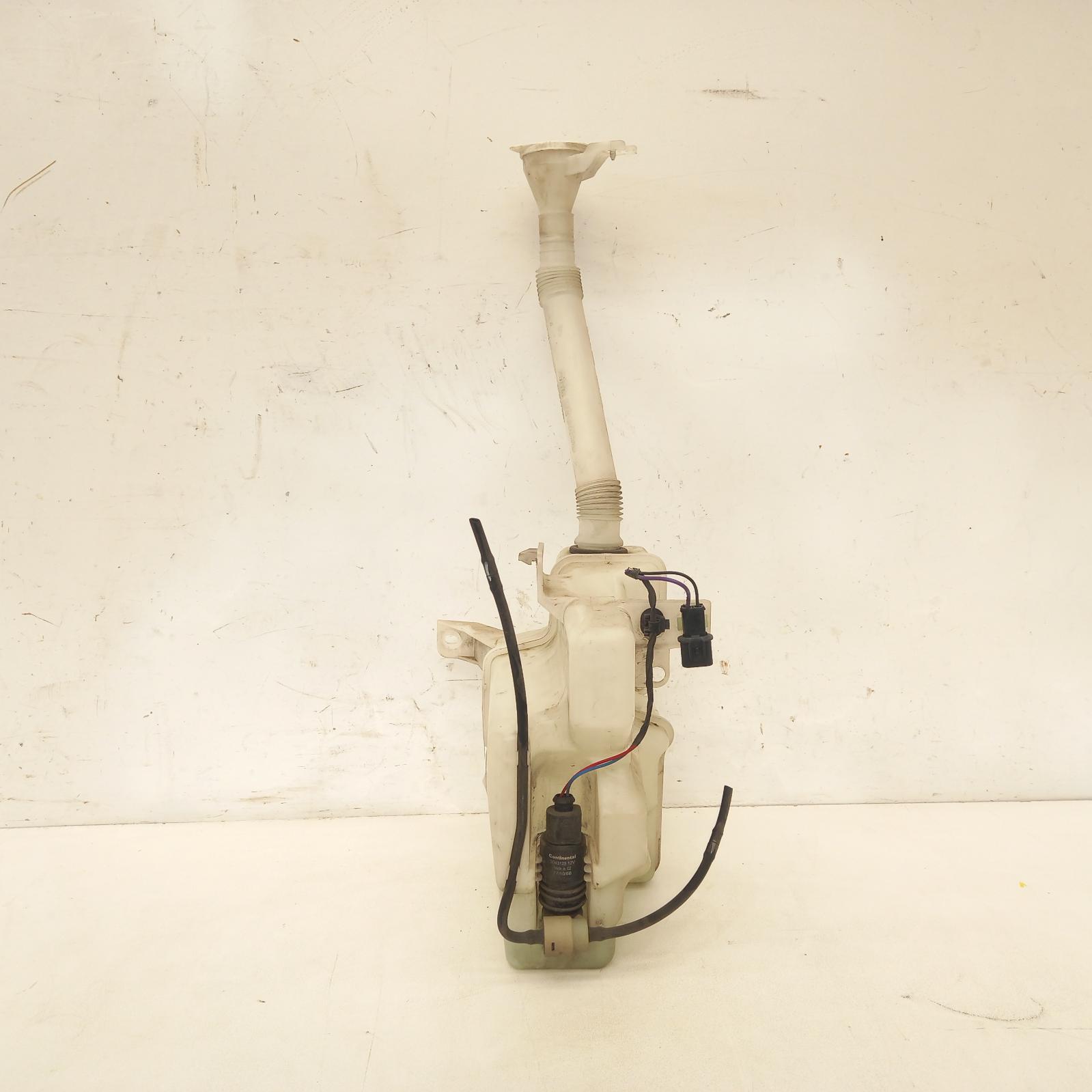 View Auto part Washer Bottle Mitsubishi Outlander 2011