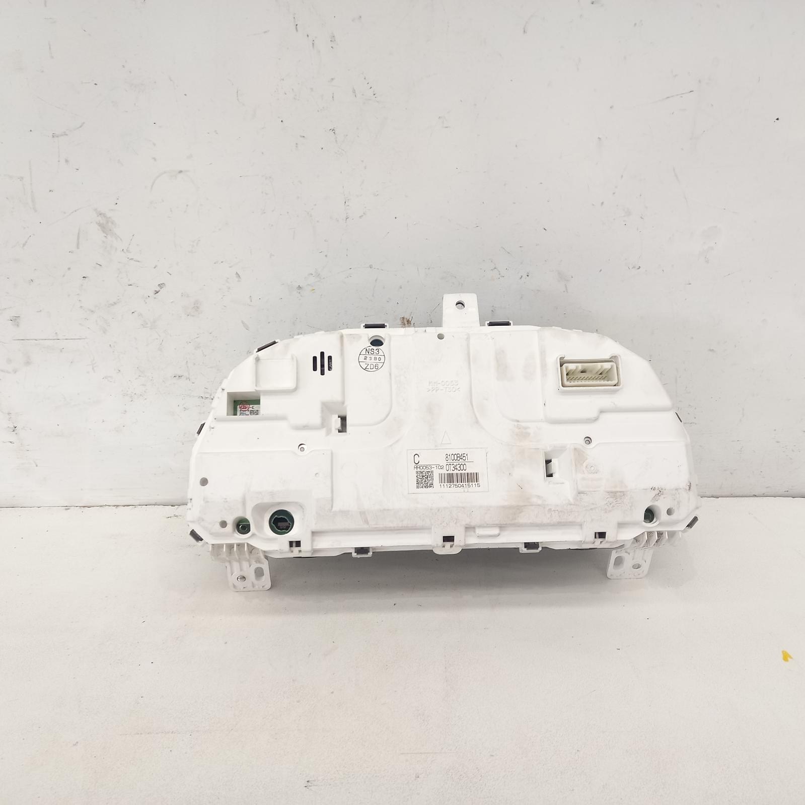 View Auto part Instrument Cluster Mitsubishi Outlander 2011