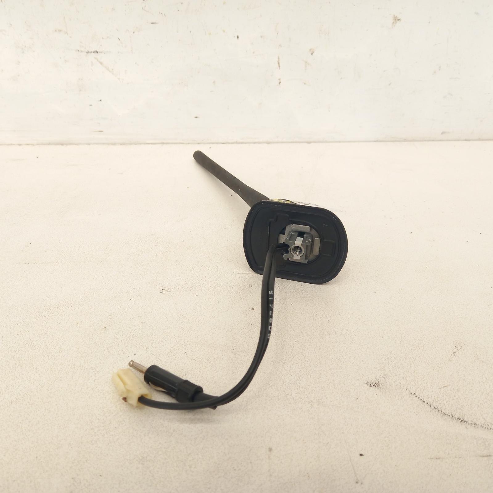 View Auto part Antenna Mitsubishi Outlander 2011