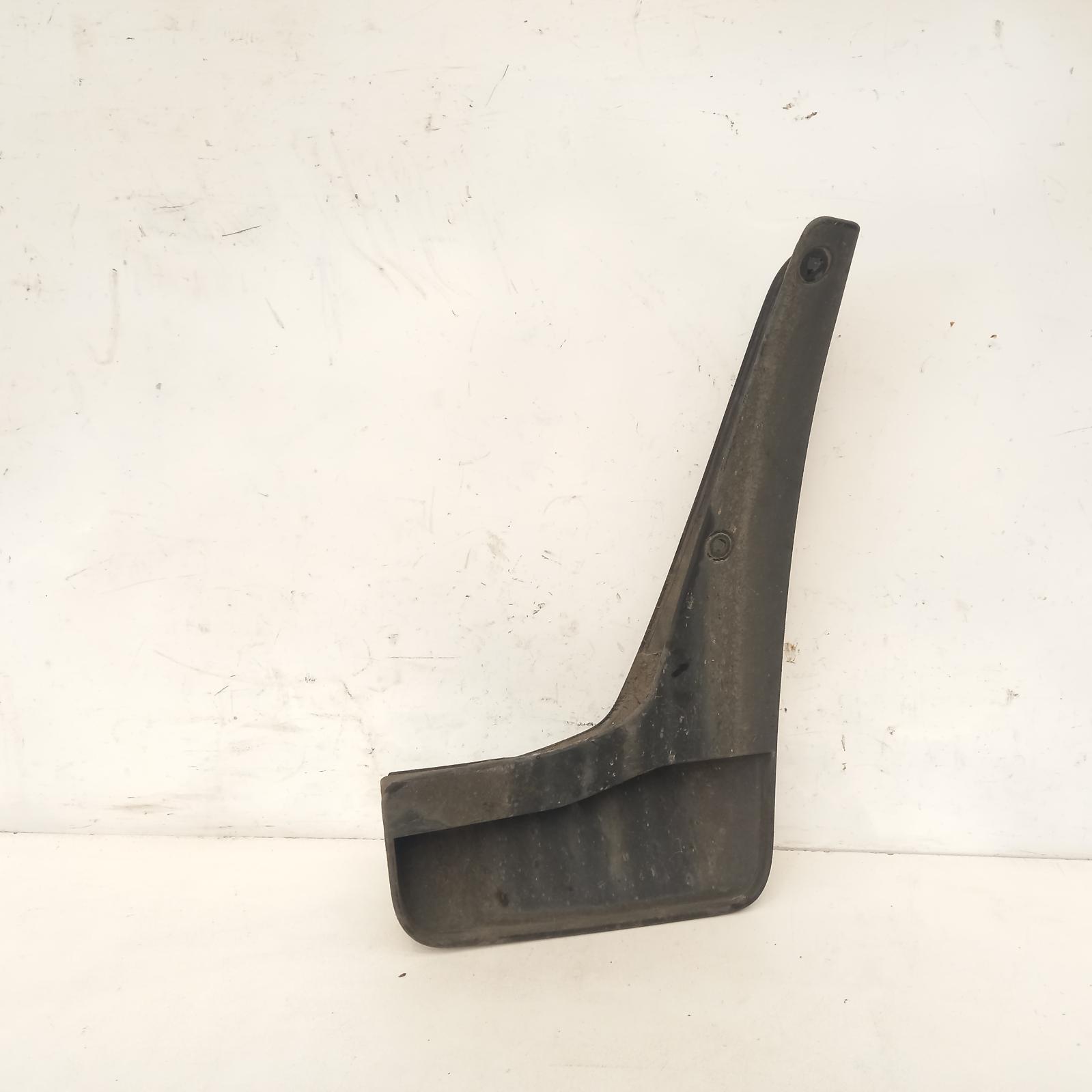 View Auto part Mud Flaps Mitsubishi Outlander 2011