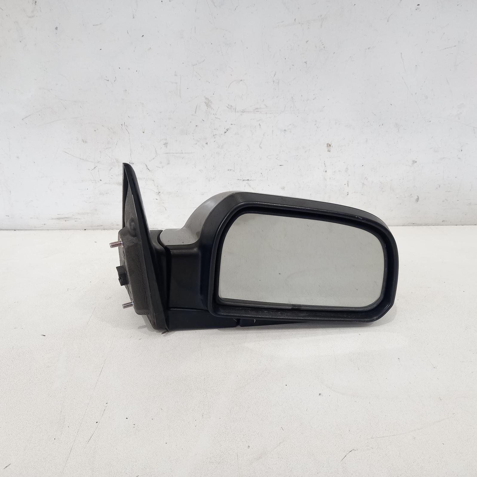 2008 Hyundai Tucson Right Door Mirror View Auto part Right Door Mirror Hyundai Tucson 2008