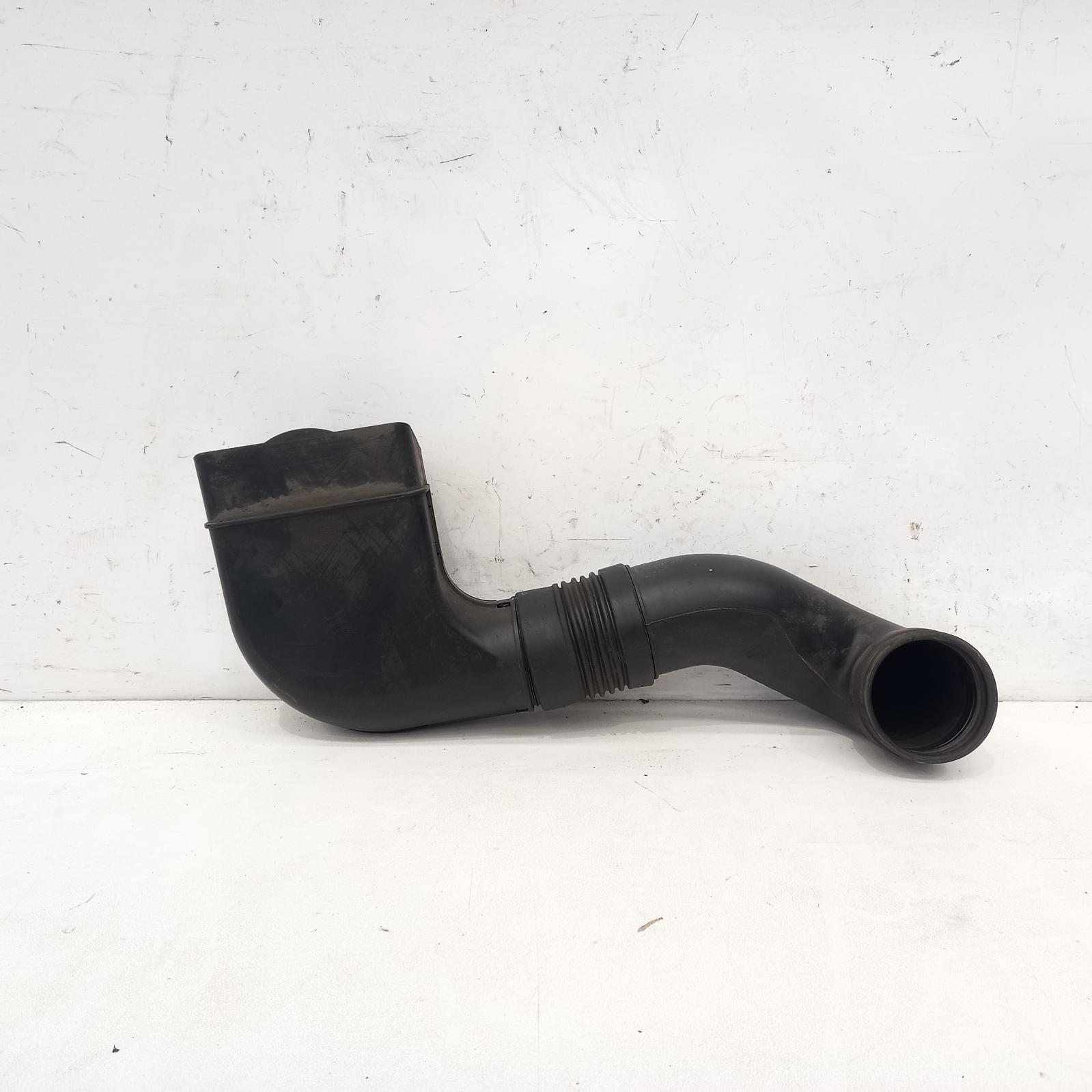 View Auto part Air Cleaner Duct/Hos Hyundai Tucson 2008