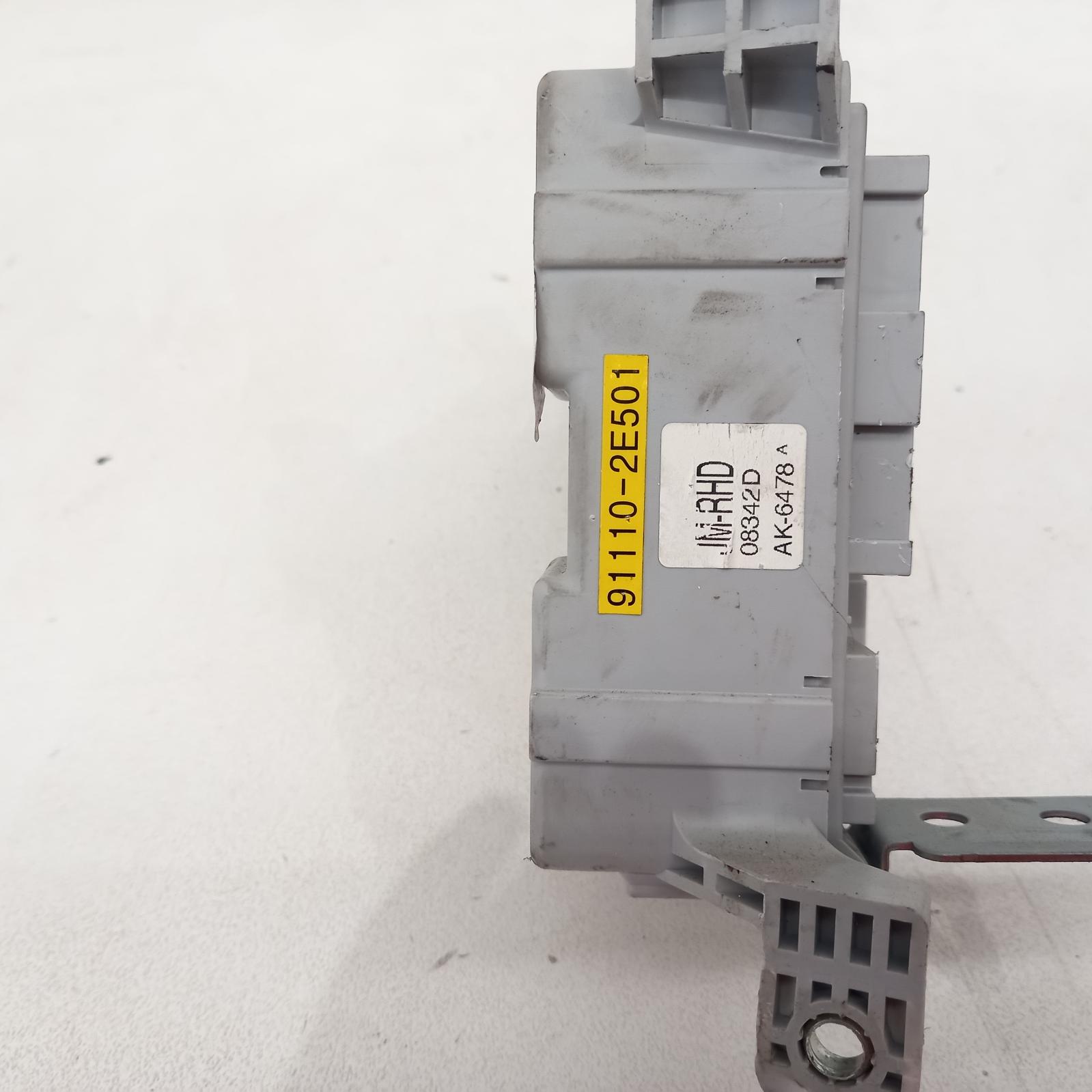 View Auto part Fuse Box Hyundai Tucson 2008