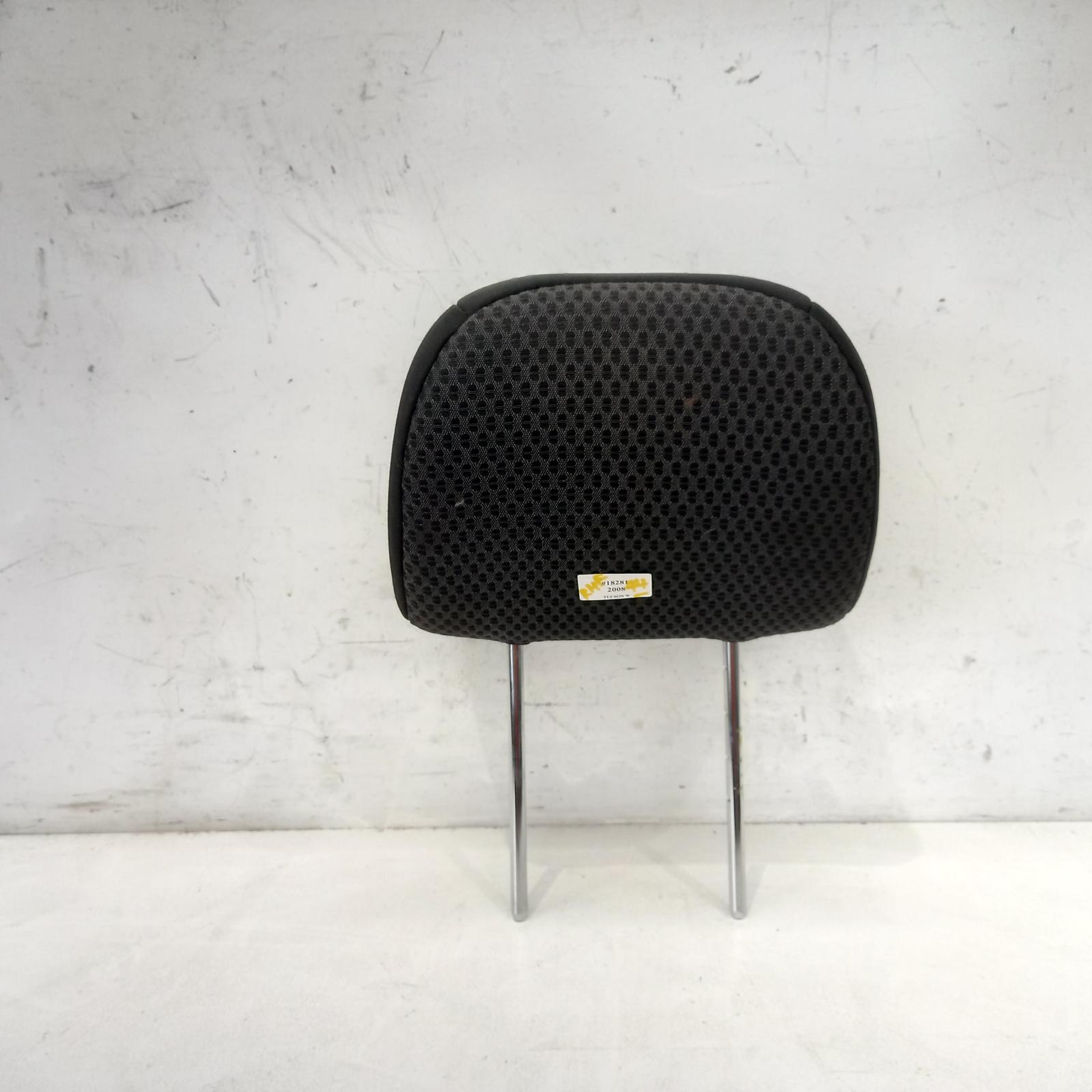 2008 Hyundai Tucson Headrest View Auto part Headrest Hyundai Tucson 2008