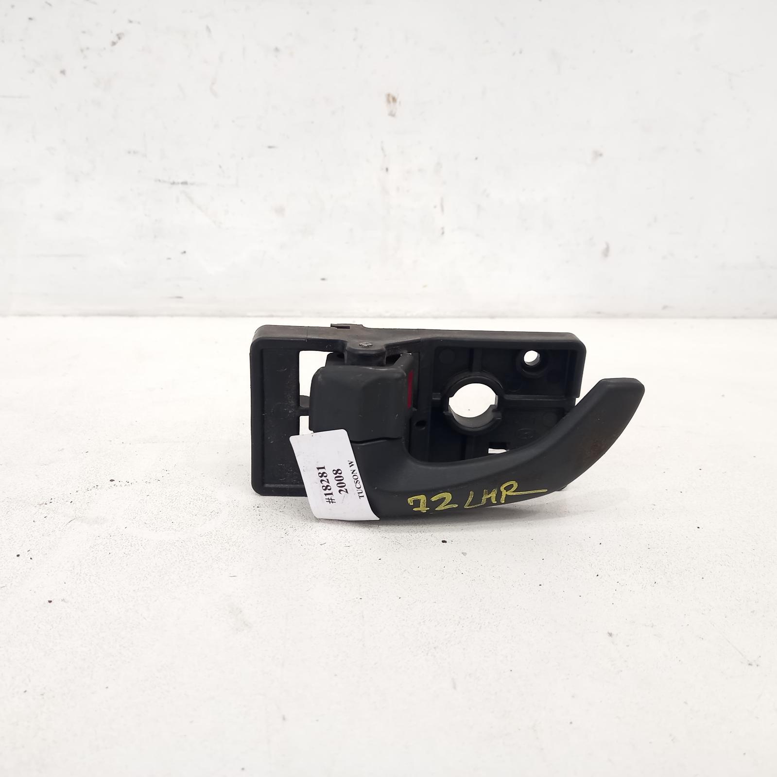 View Auto part Door Handle Hyundai Tucson 2008