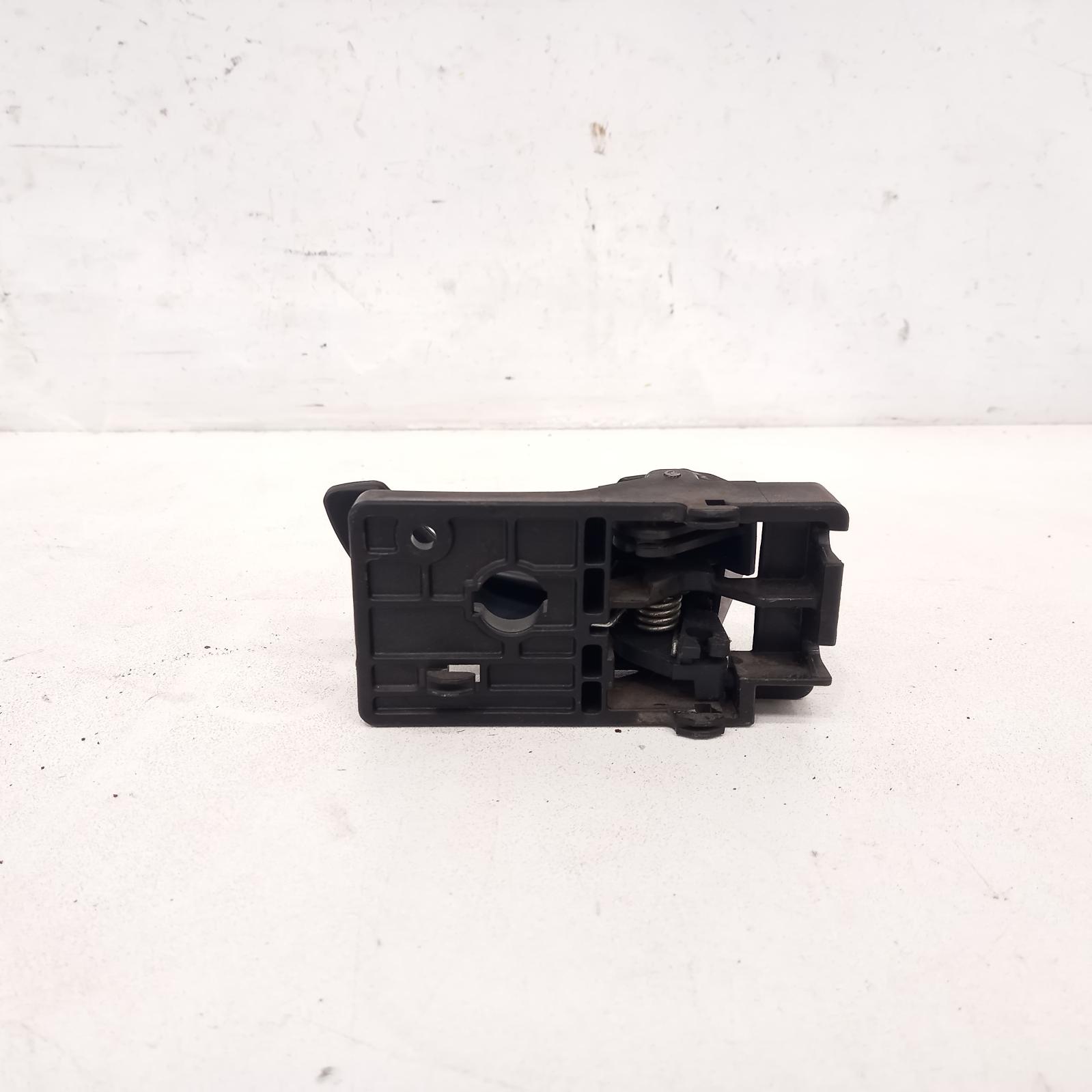 View Auto part Door Handle Hyundai Tucson 2008