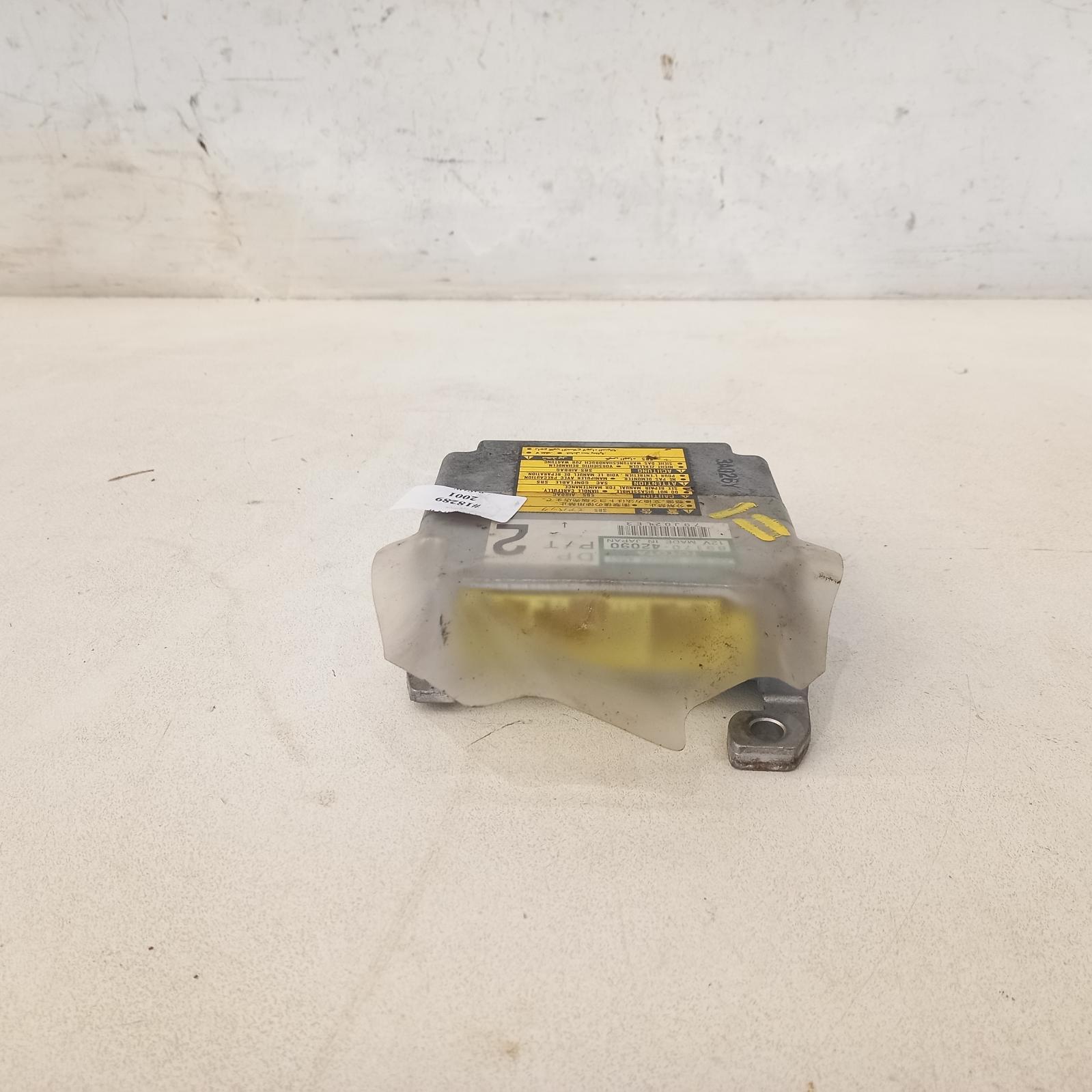 Airbag Module/Sensor Rav4 Toyota 2001