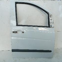 View Auto part Right Front Door Mercedes Vito 2006