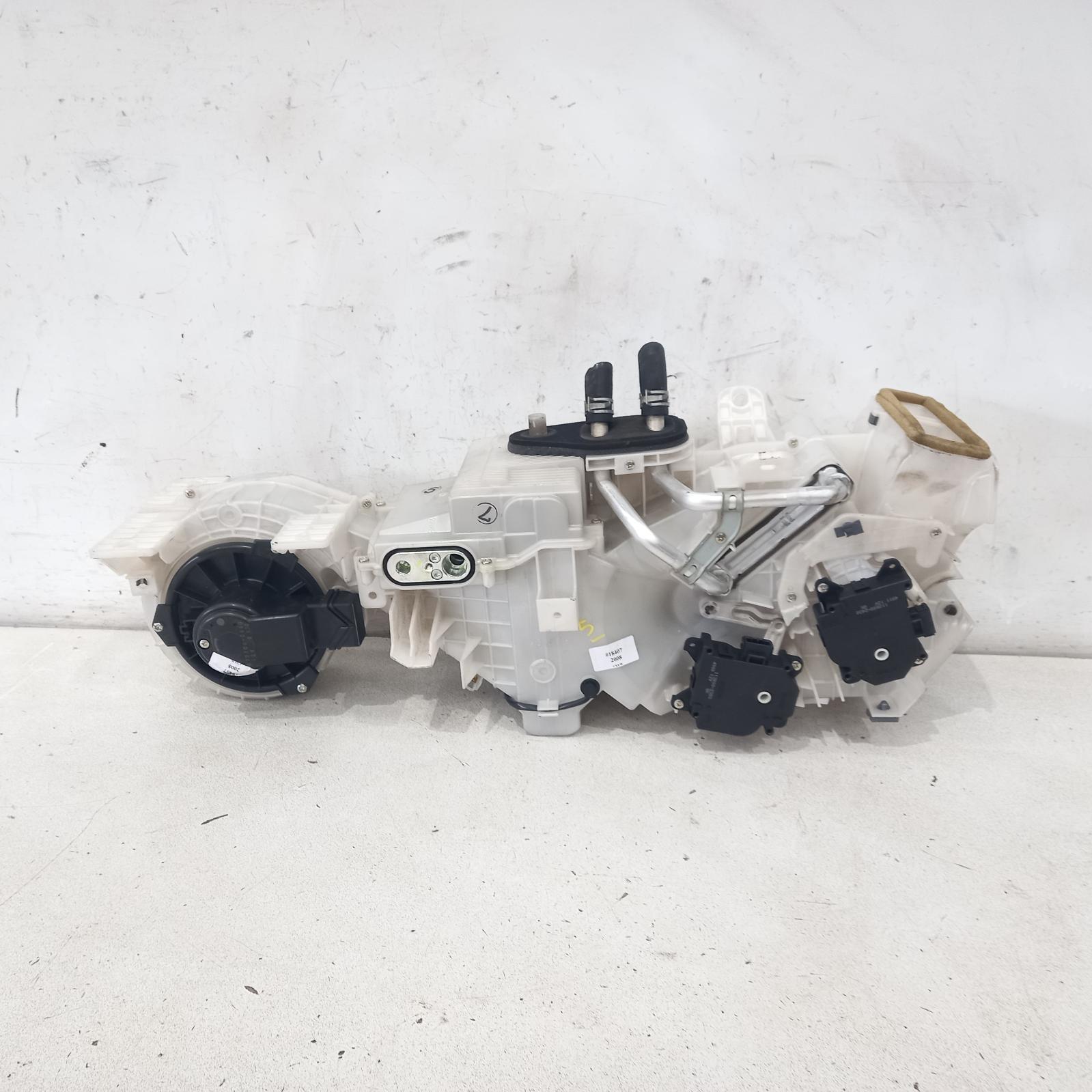 View Auto part Heater Core/Box Mazda Cx9 2008