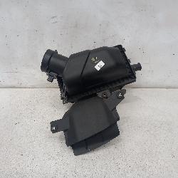 View Auto part Air Cleaner/Box Mazda Cx9 2008