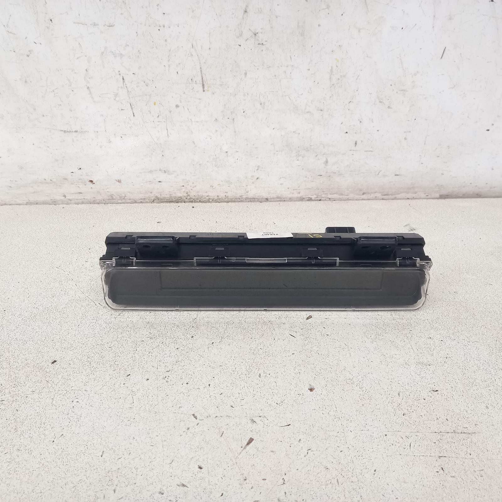 View Auto part Clock Mazda Cx9 2008