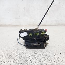 View Auto part Door/Boot/Gate Lock Mercedes Vito 2006