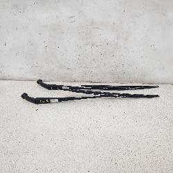 View Auto part Wiper Arm Toyota Hilux 2005