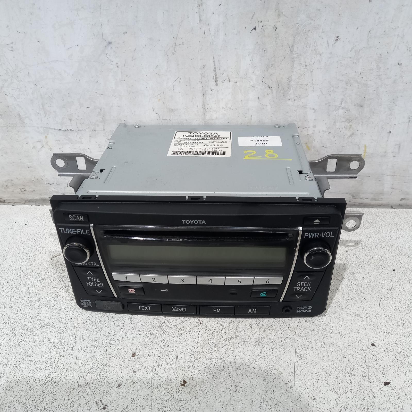 2010 Toyota Corolla Radio/Cd/Dvd/Sat/Tv View Auto part Radio/Cd/Dvd/Sat/Tv Toyota Corolla 2010