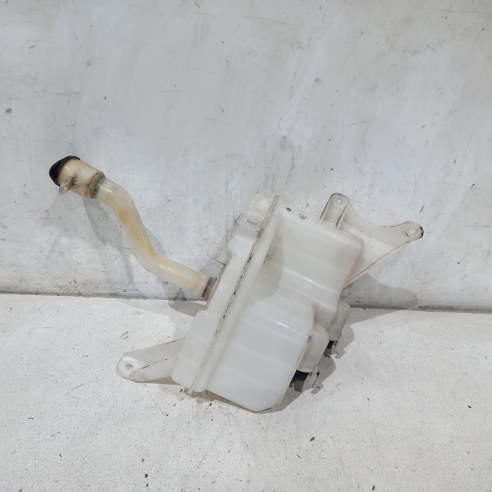 2010 Toyota Corolla Washer Bottle View Auto part Washer Bottle Toyota Corolla 2010