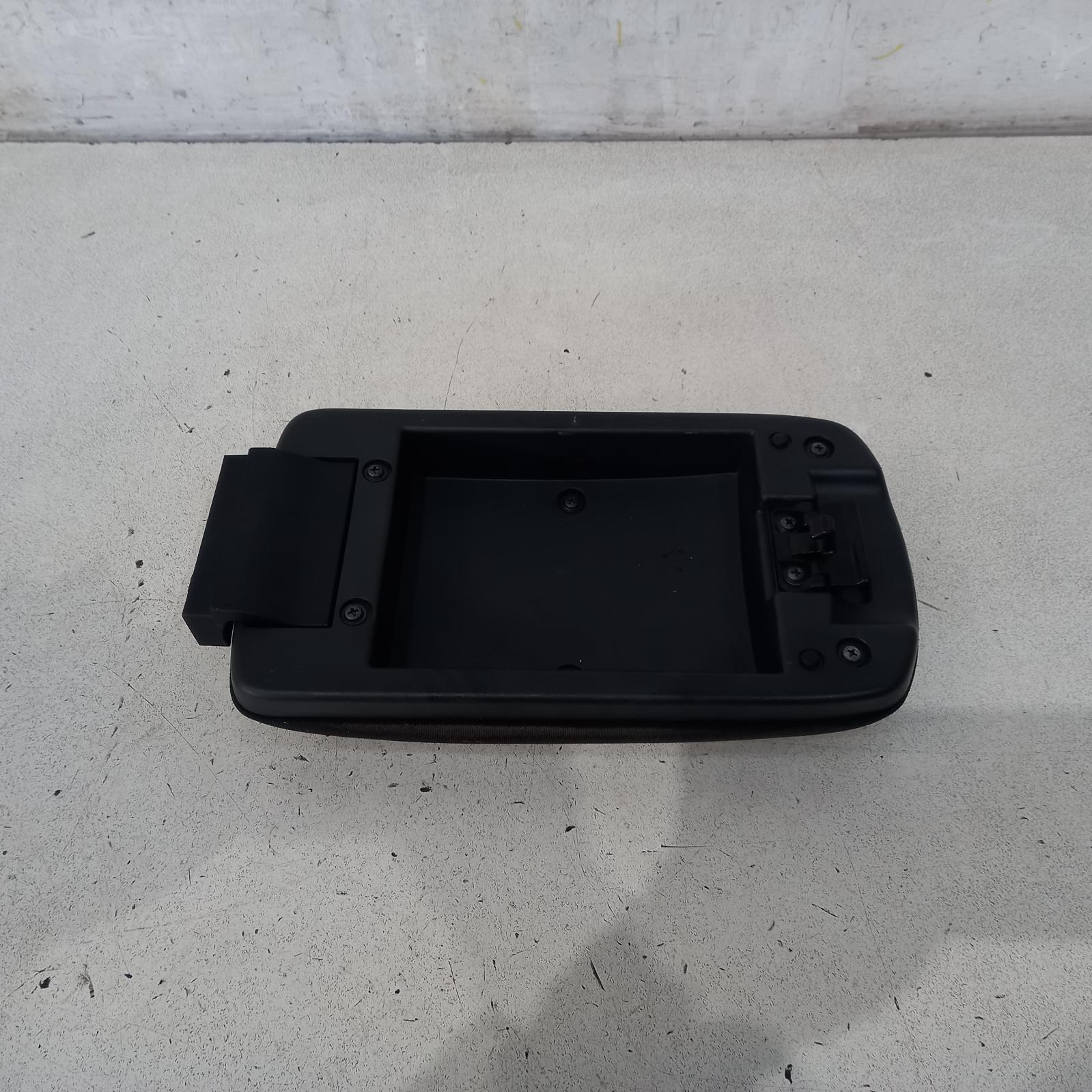 2010 Toyota Corolla Console View Auto part Console Toyota Corolla 2010