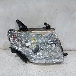 View Auto part Right Headlamp Mitsubishi Pajero 2017