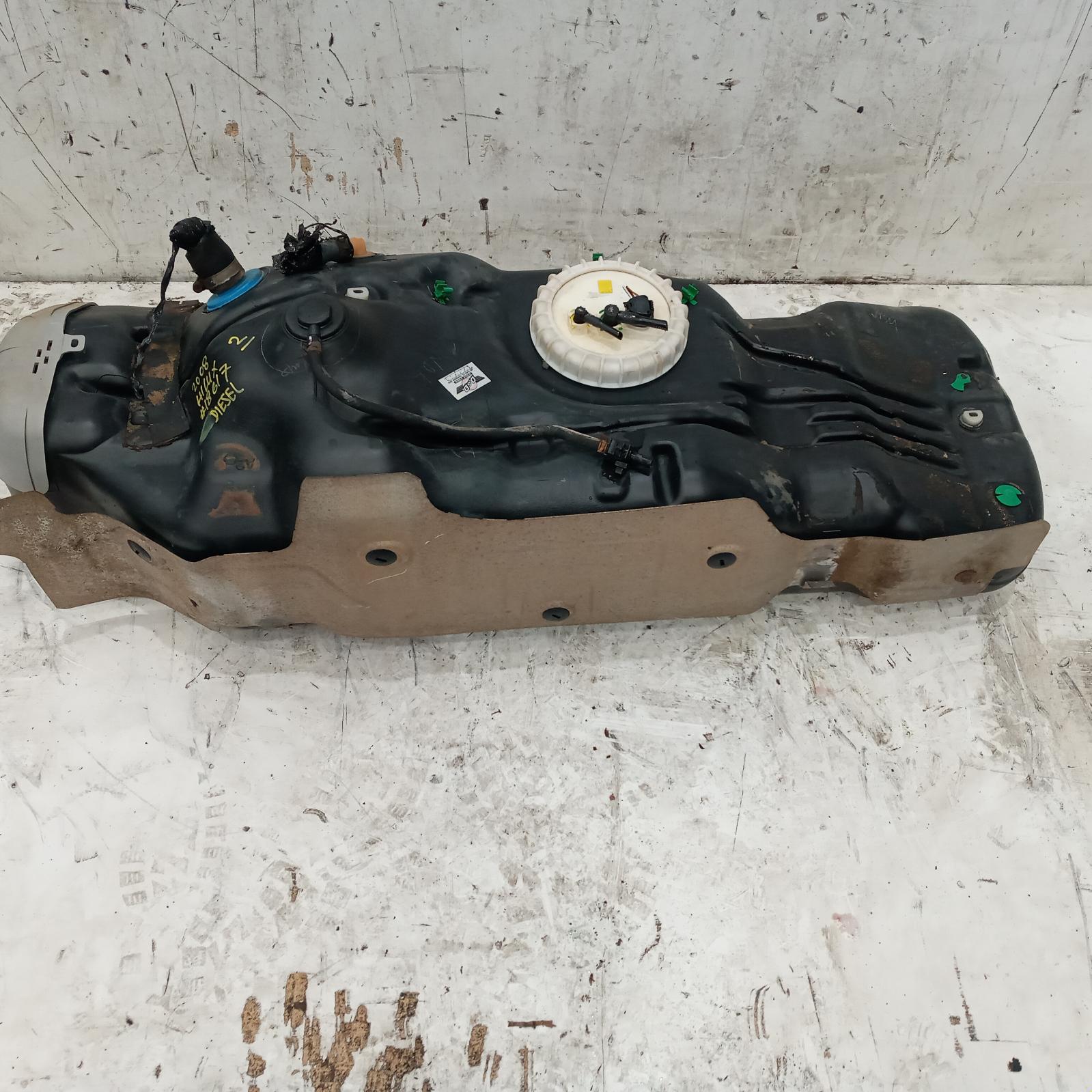Fuel Tank Hilux Toyota 2008 fuel-tank-hilux-toyota-2008
