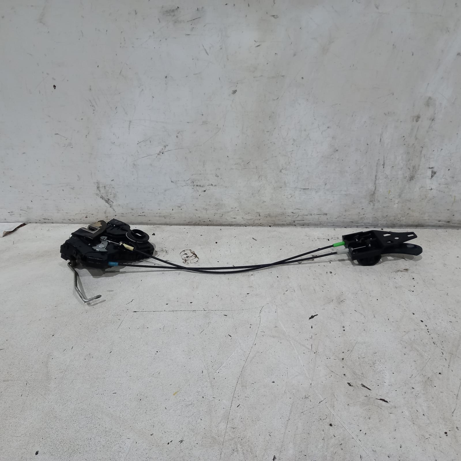 2007 Toyota Rav4 Door/Boot/Gate Lock View Auto part Door/Boot/Gate Lock Toyota Rav4 2007