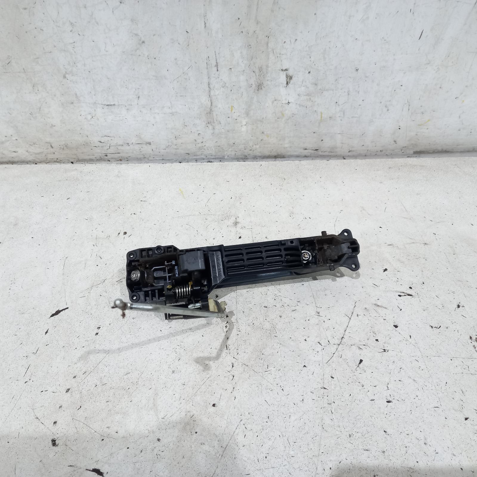 View Auto part Tailgate Handle Toyota Rav4 2007