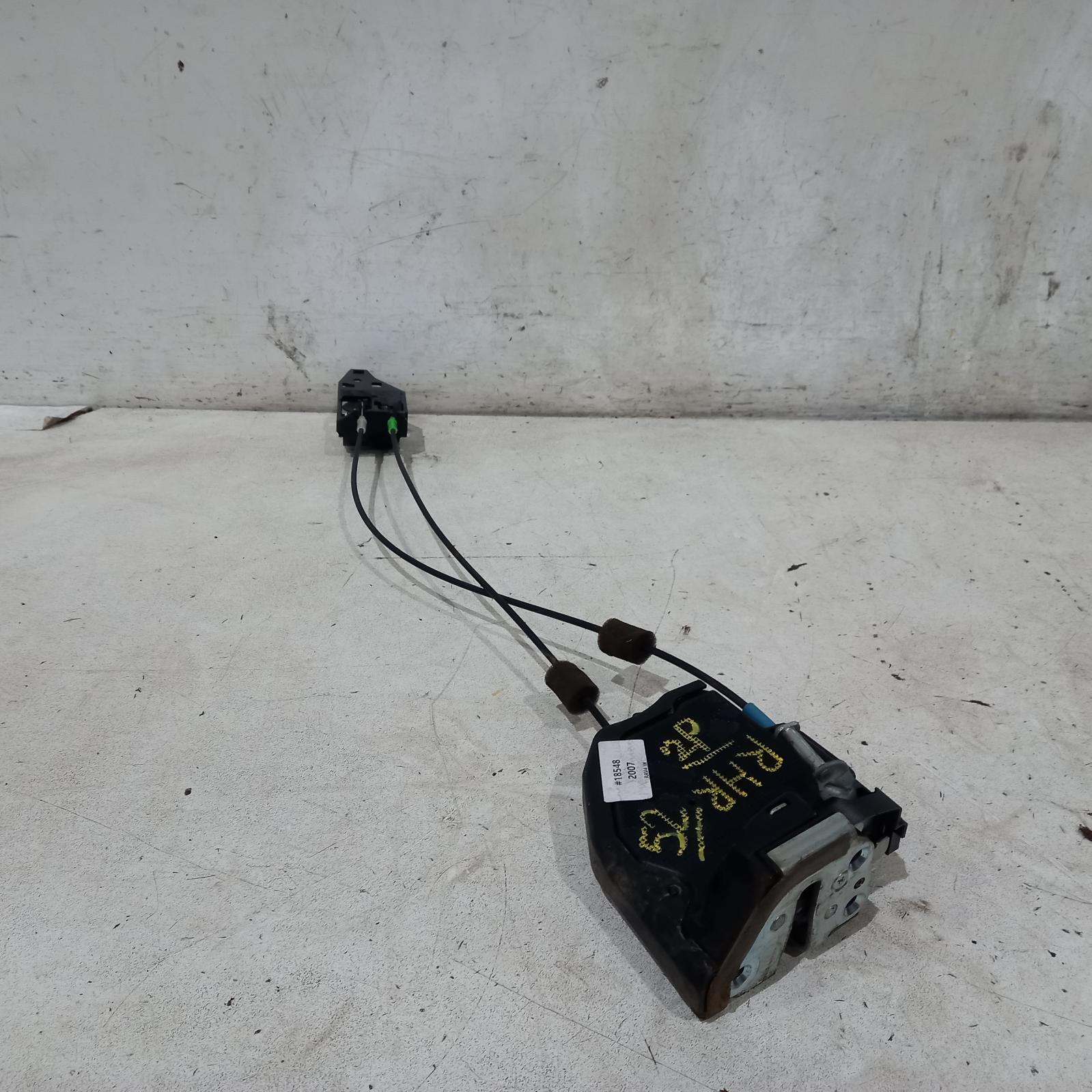 View Auto part Door/Boot/Gate Lock Toyota Rav4 2007