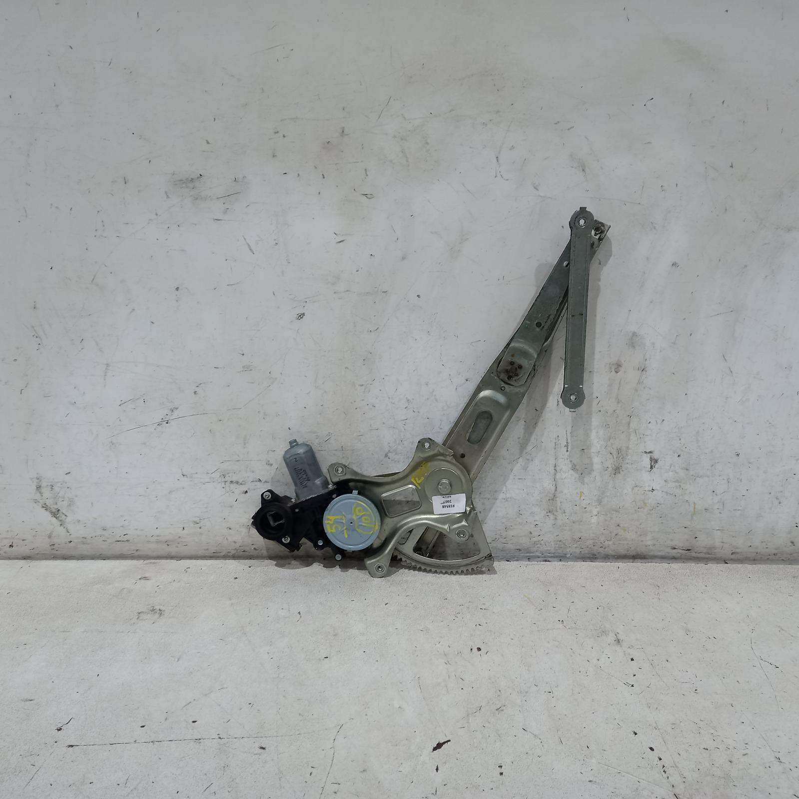 View Auto part Right Front Window Reg/Motor Toyota Rav4 2007